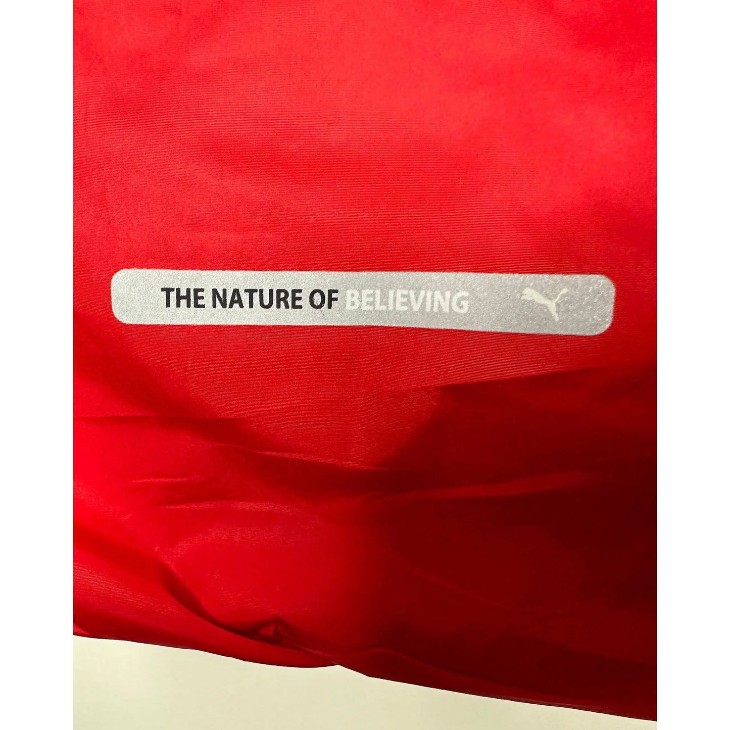 PUMA THE NATURE OF BELIEVING RED SIZE M PREMIUM PUFFER JACKET