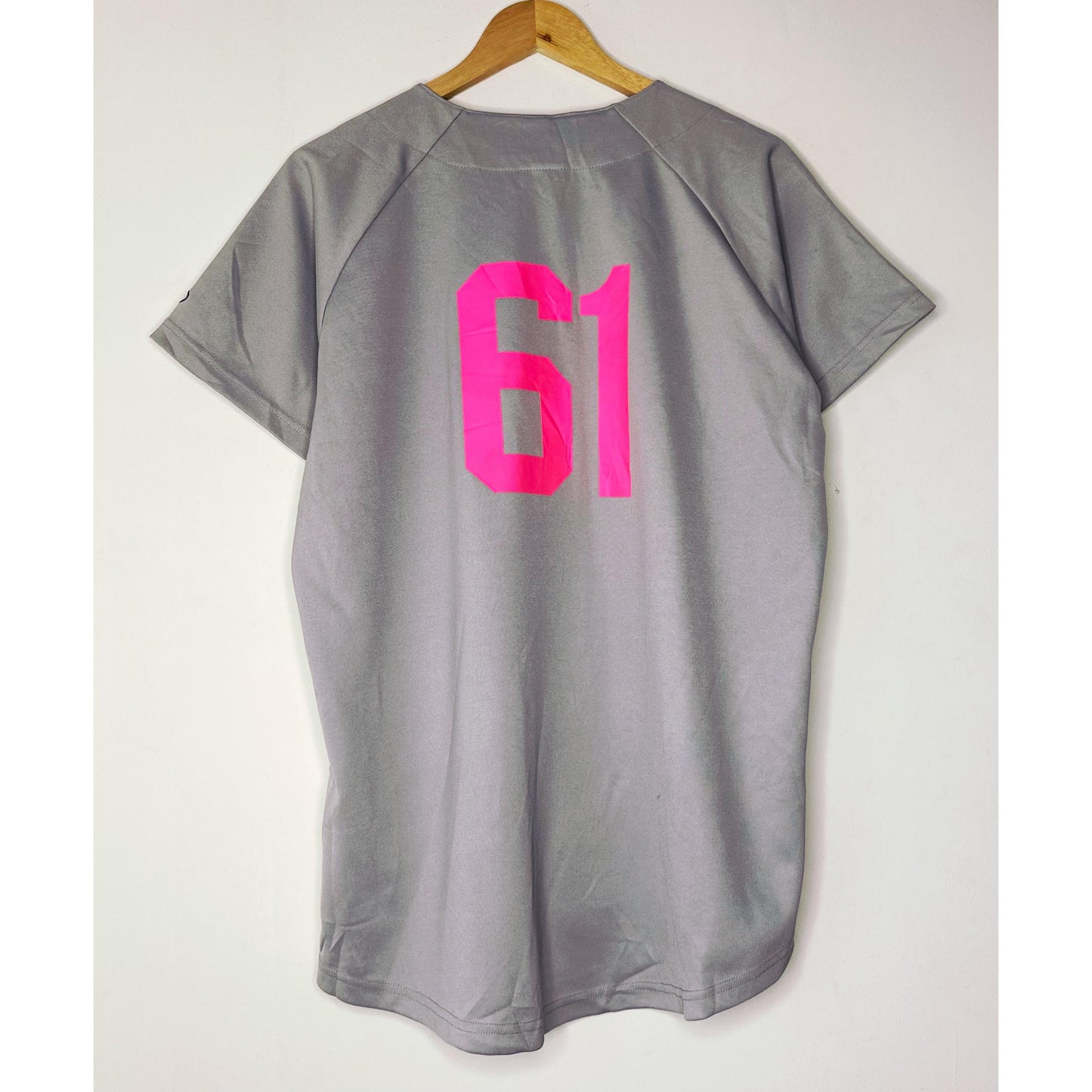 RAWLINGS NUMBER 61 D SIZE-XL BASEBALL JERSEYS.