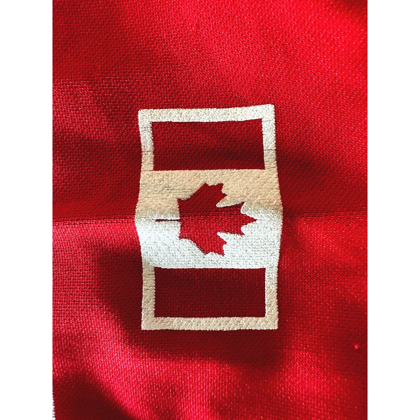 EAGLES ESSA SIZE-M ICE HOCKEY JERSEYS .