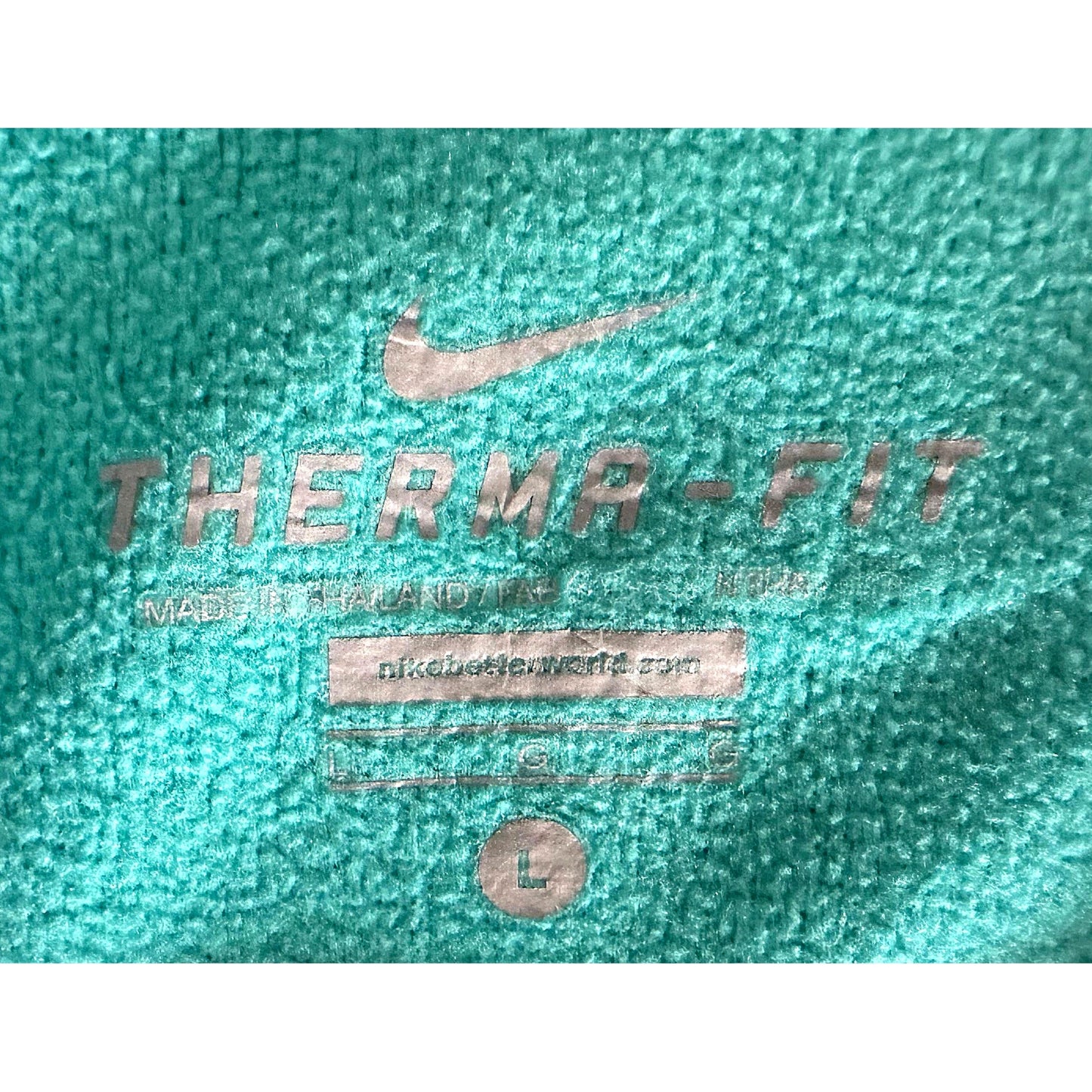 NIKE THERMA FIT SIZE-L PREMIUM SWEATSHIRT