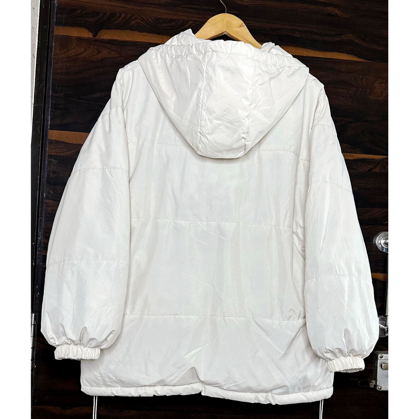 OFF WHITE HAROZYS BASA SIZE- L LIMITED EDITION LUXURY JACKET
