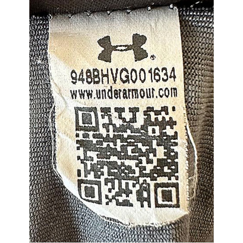 UNDER AUMOUR SIZE- XL HALF ZIPPER