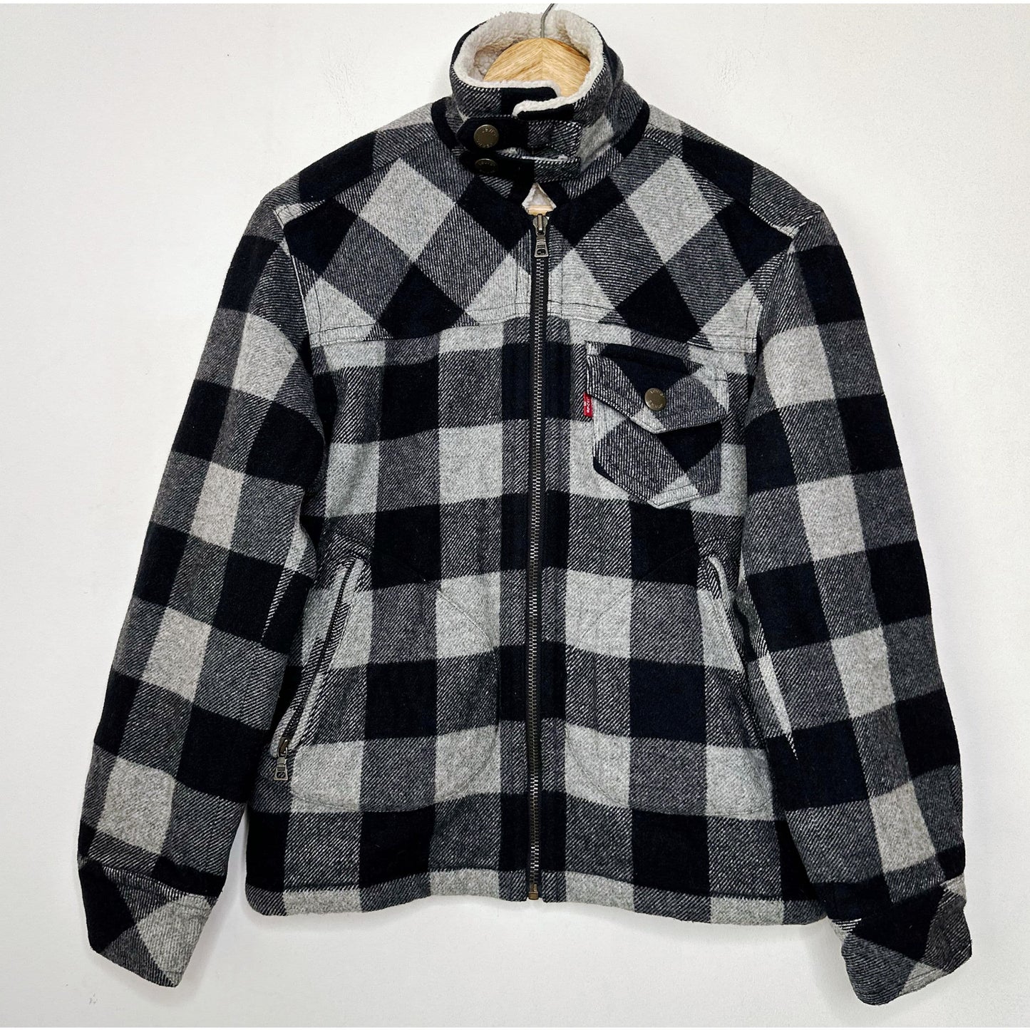 LEVI'S BLACK WHITE CHECKED PREMIUM JACKETS SIZE - M