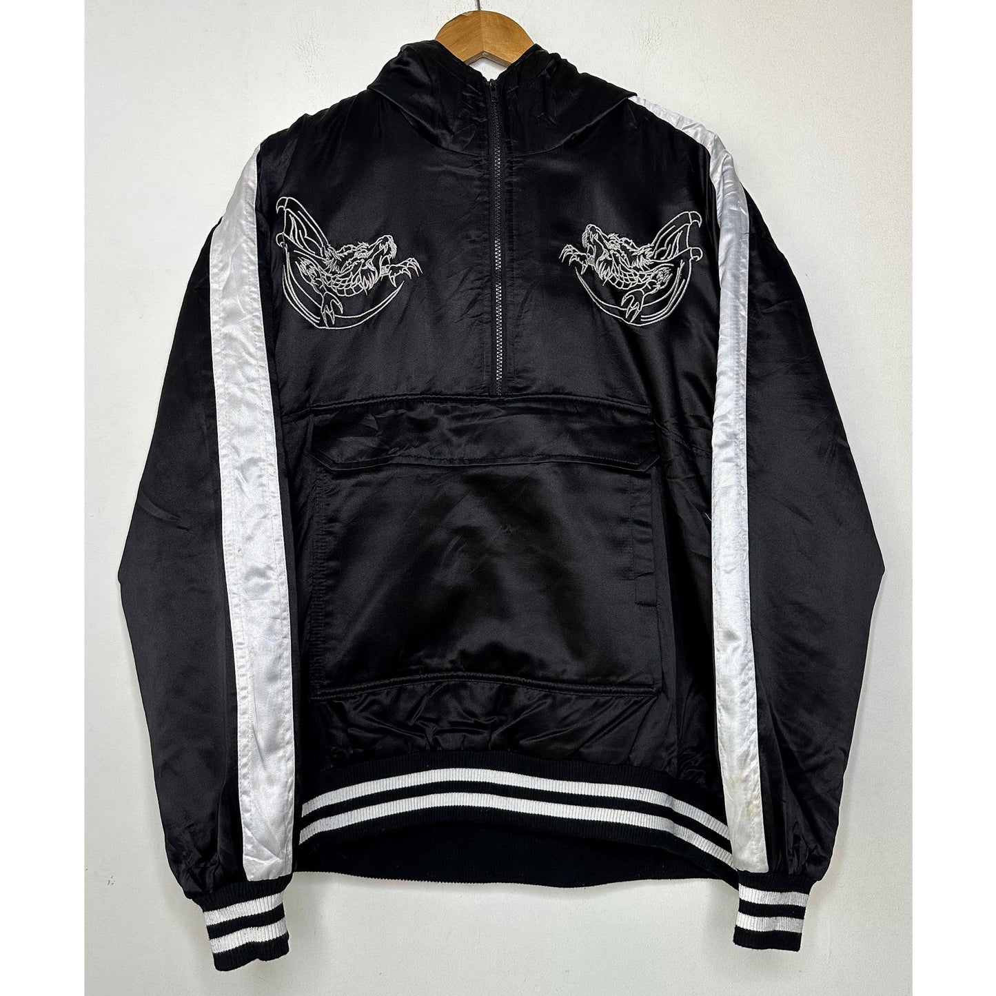 FREEDOM PEOPLE - FREEPLE BLACK SIZE XL BOMBER JACKET .