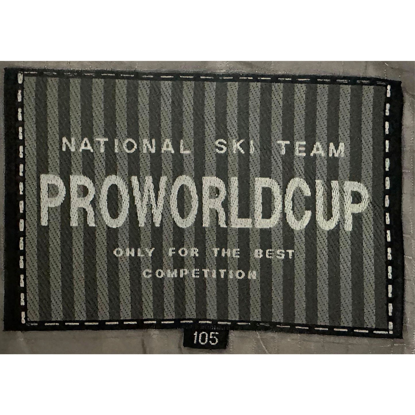 PRO WORLD CUP - GREY HEAVYDUTY SIZE XL PREMIUM SKI JACKET.