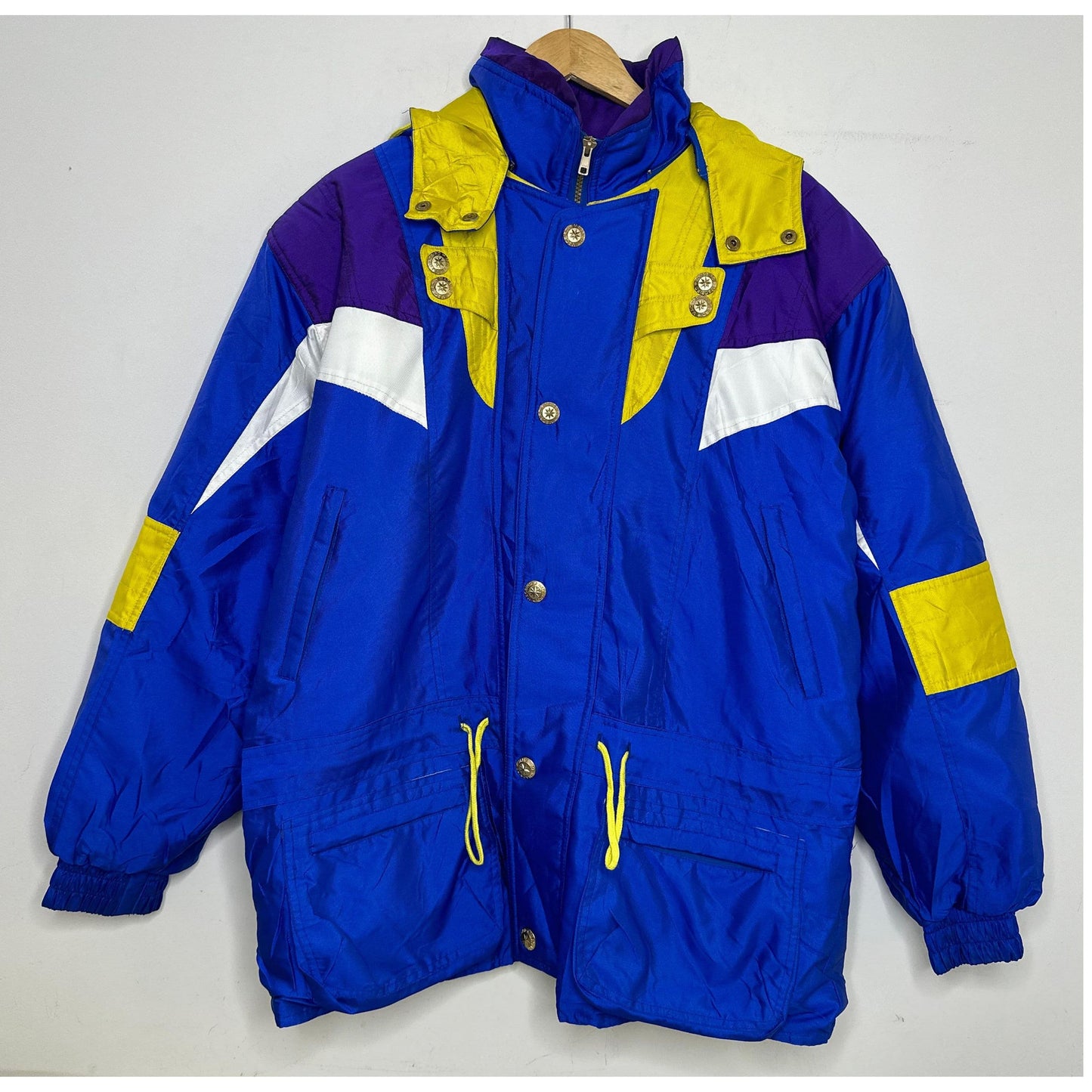 MAOBRD MULTICOLOR HEAVYDUTY JACKET SIZE XL .