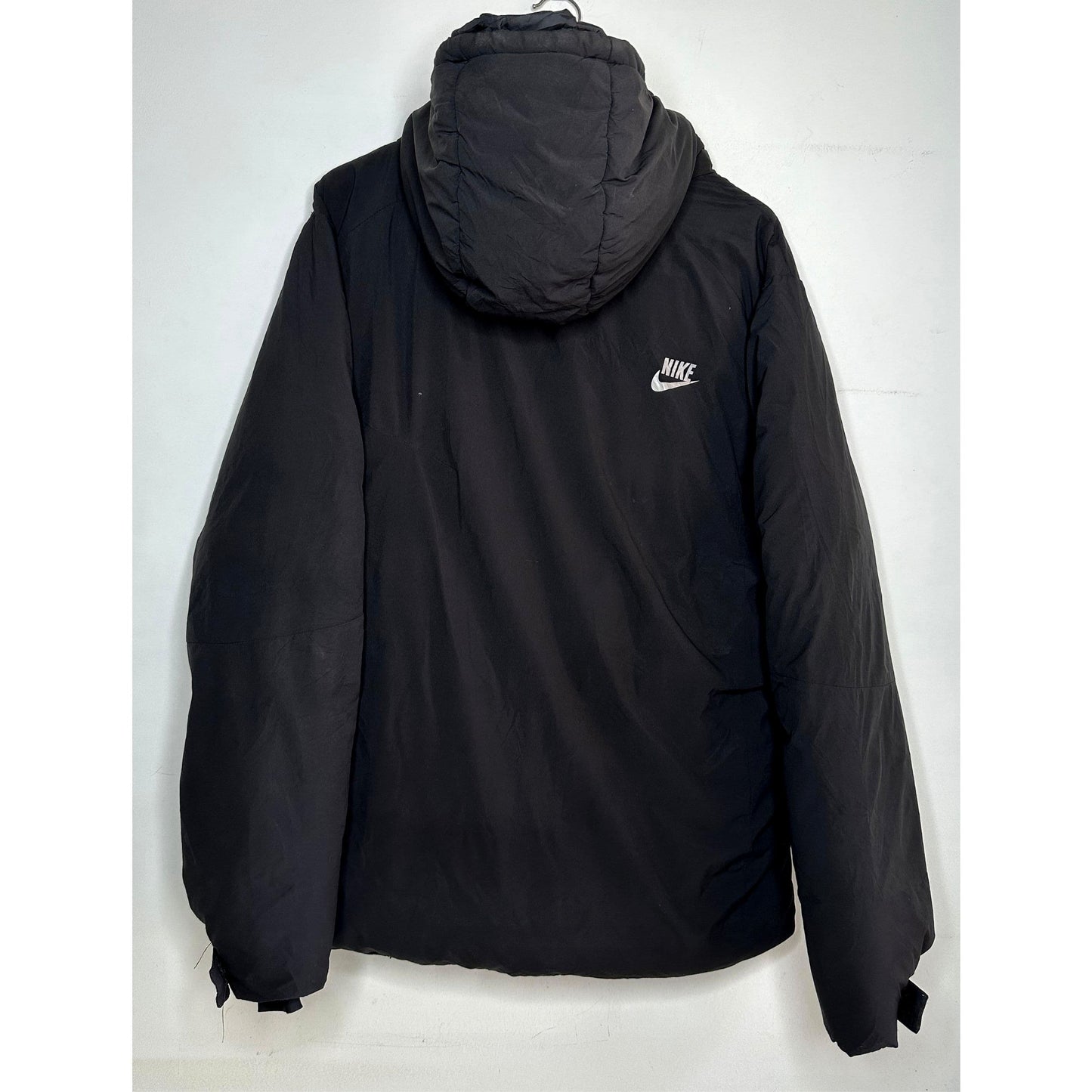 NIKE BLACK SIZE- L LIMITED EDITION WINDBREAKER .