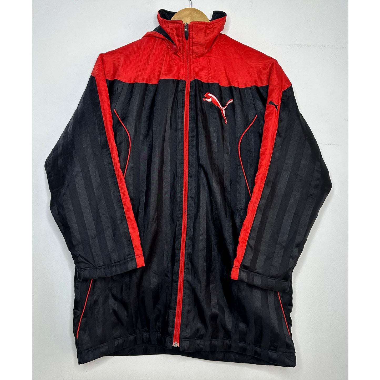 PUMA RED BLACK SIZE- L LIMITED EDITION JACKET ( WIND BREAKER)-