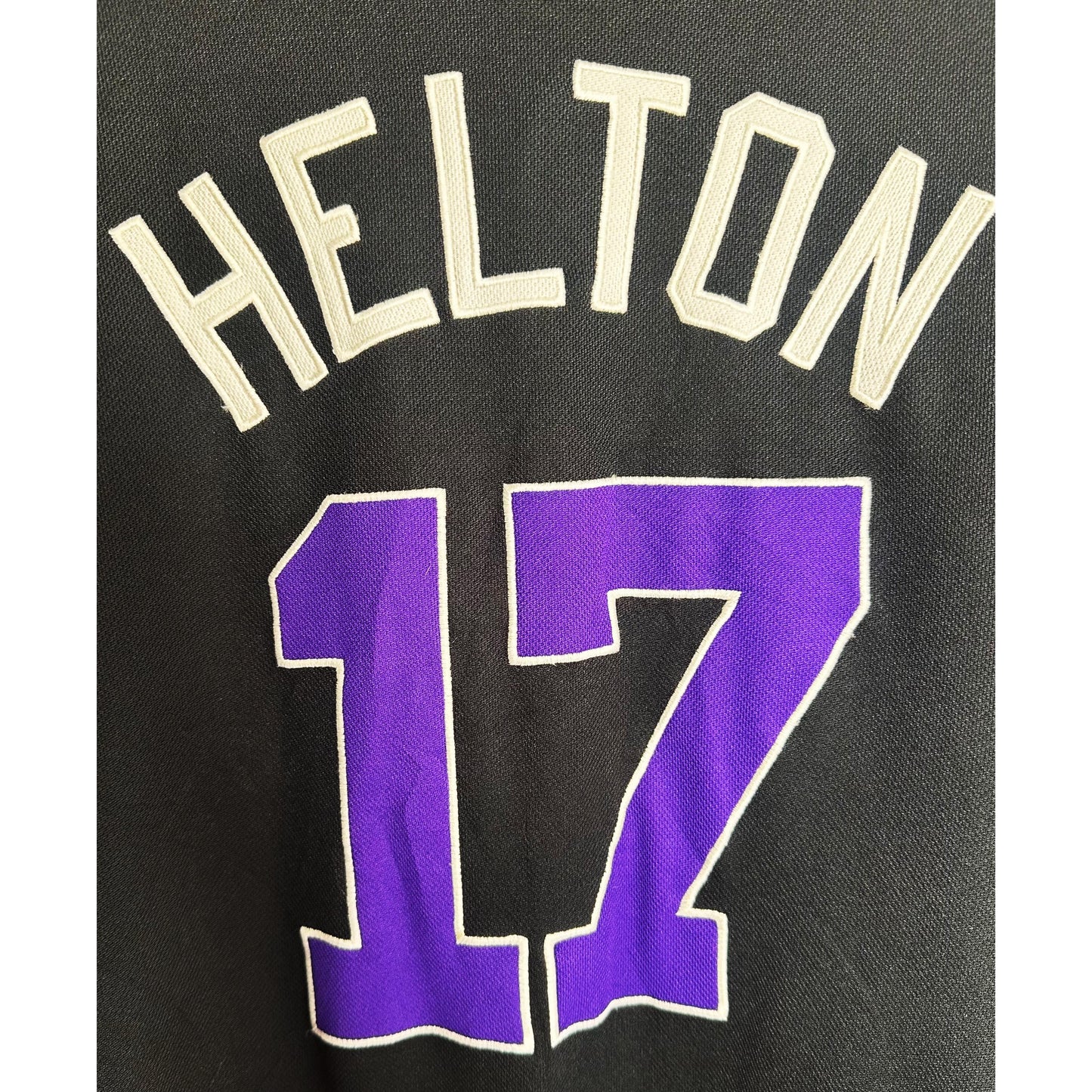 COLORADO ROCKIES HELTON NO 17 SIZE-XL BASEBALL JERSEY.