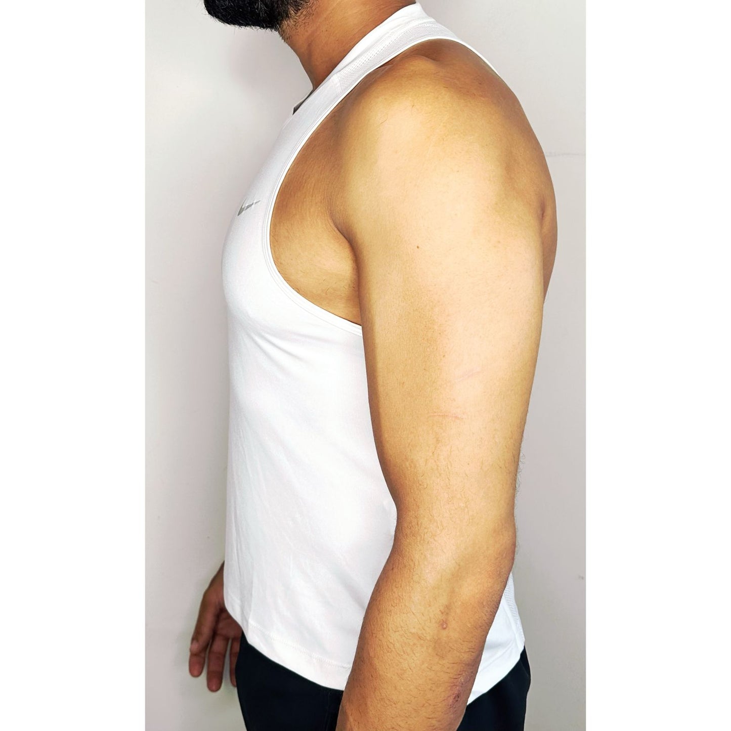 NIKE DRIFIT TANK SIZE M
