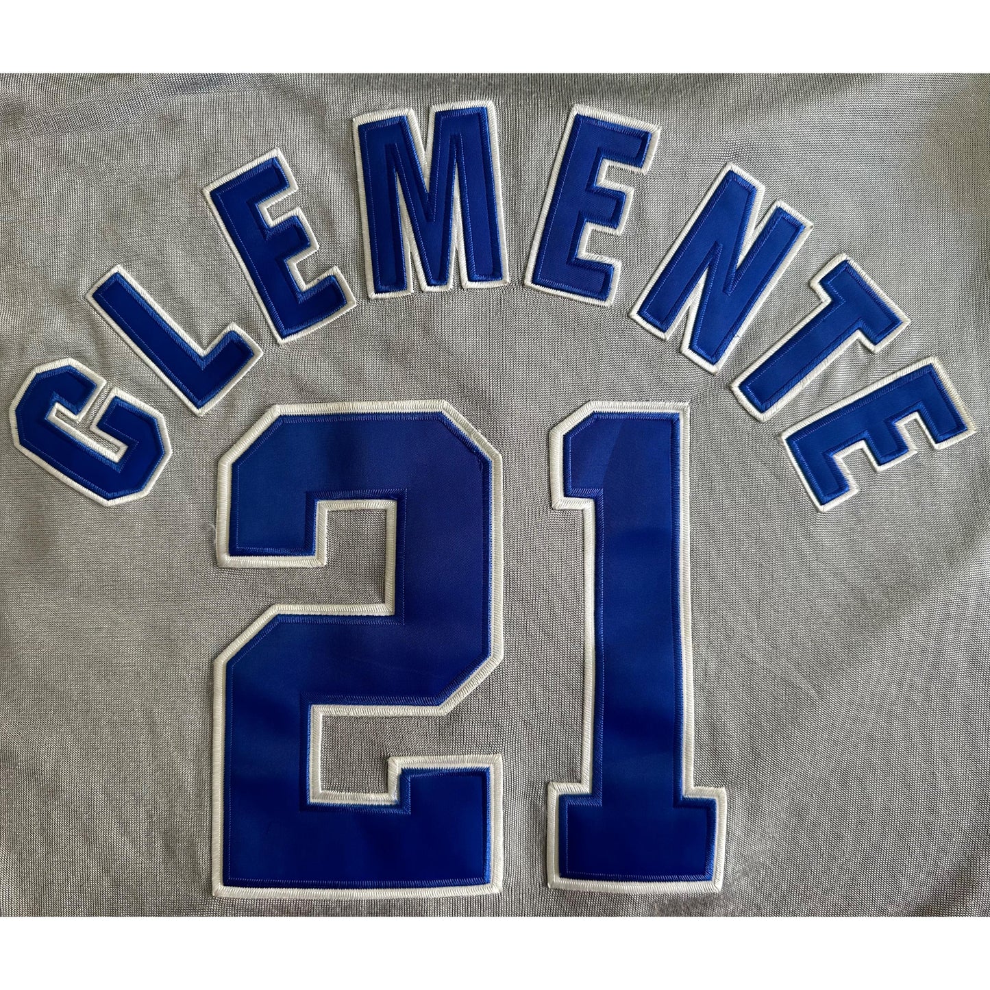 RUSSELL ATHLETIC MONTREAL CLEMENTE NO 21 SIZE-4XL BASEBALL JERSEYS