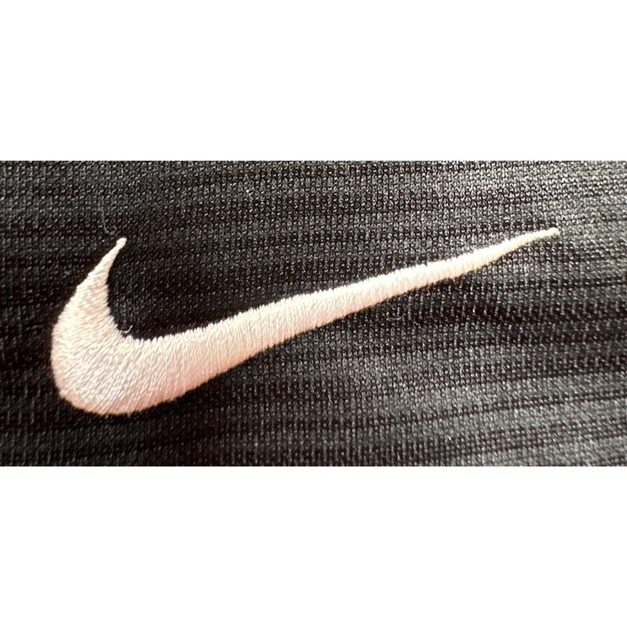 NIKE PREMIUM SHORTS SIZE XL(BASKETBALL)