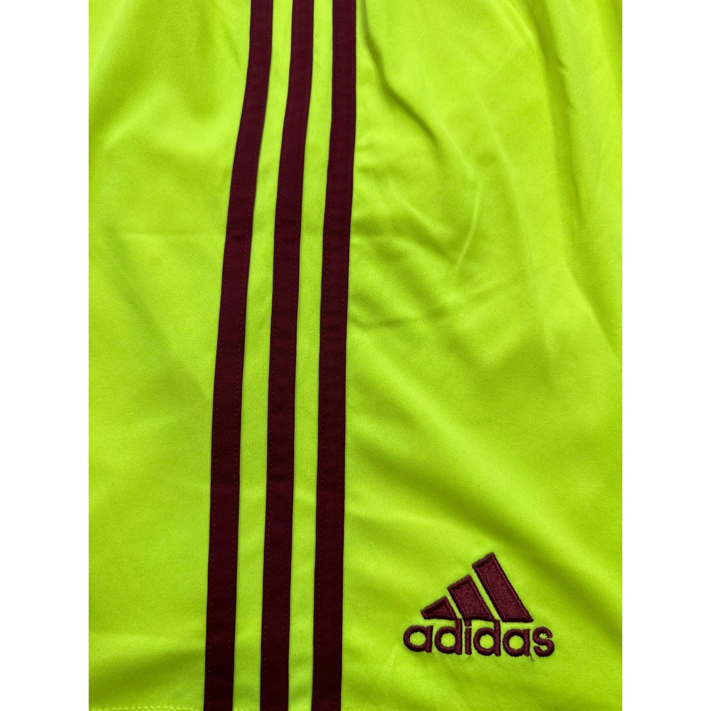 ADIDAS PREMIUM SHORTS SIZE M