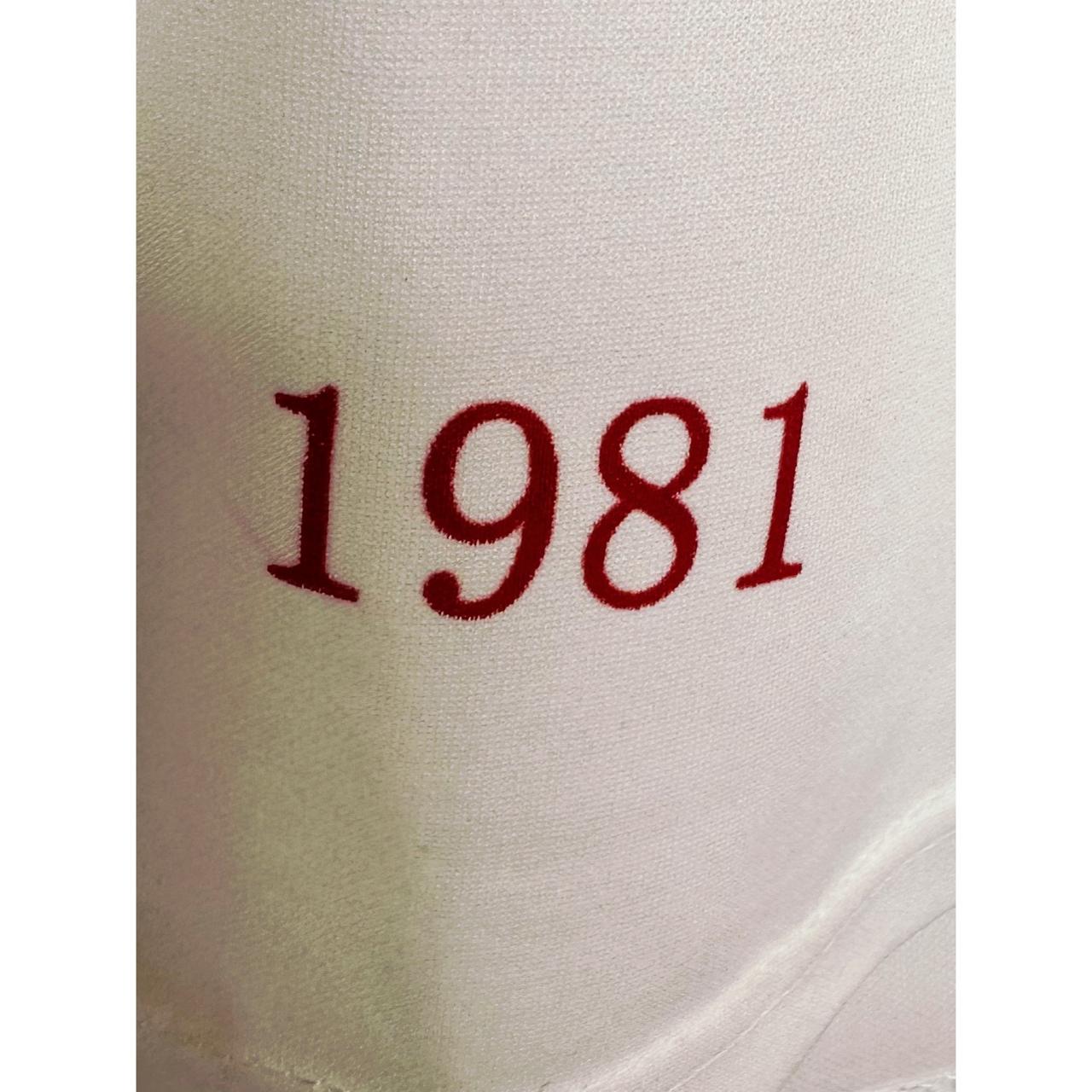 DODGERS 1981 VALENZUELA NO 34 SIZE-L BASEBALL JERSEYS