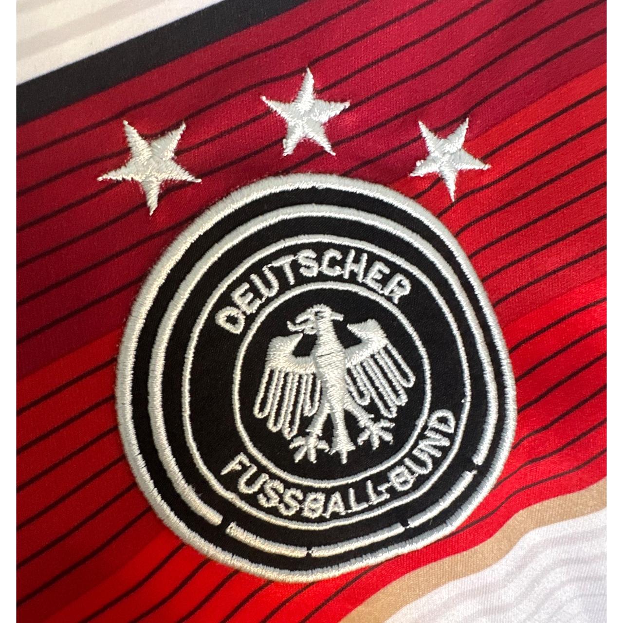 ADIDAS DEUTSCHER PREMIUM DRIFIT TEES SIZE L