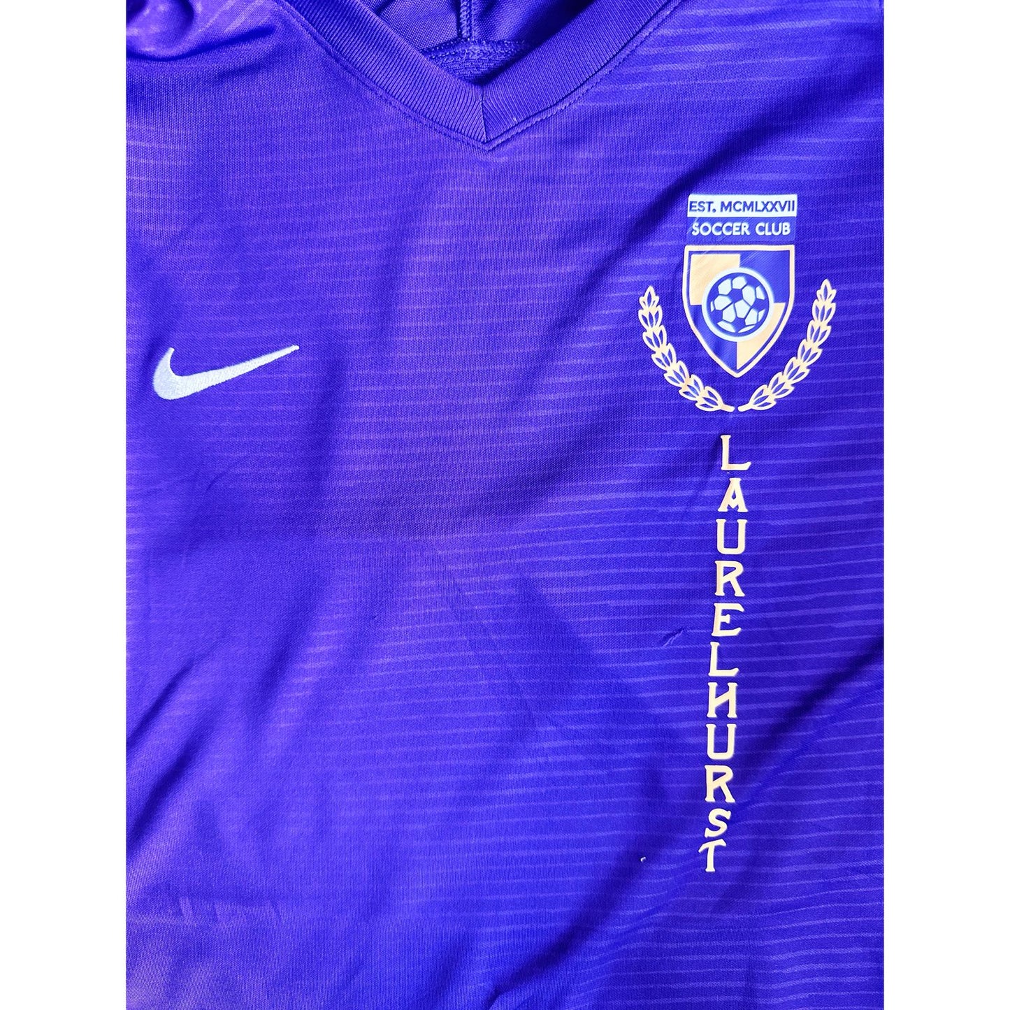 NIKE LAURELHURST PREMIUM DRIFIT TEES SIZE M