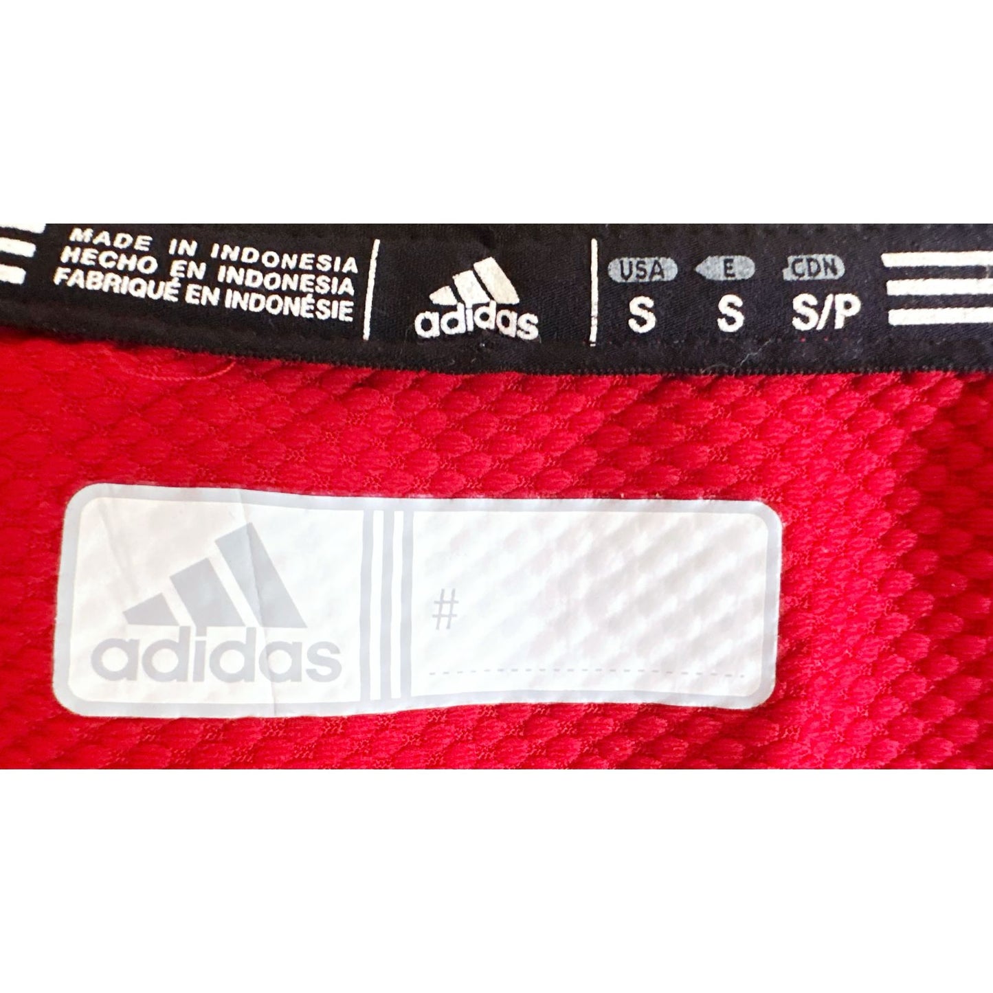 ADIDAS HALF ZIPPER PREMIUM DRIFIT SIZE S