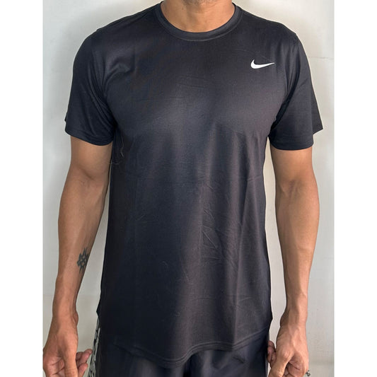 NIKE BLACK PREMIUM DRIFIT TEES SIZE L
