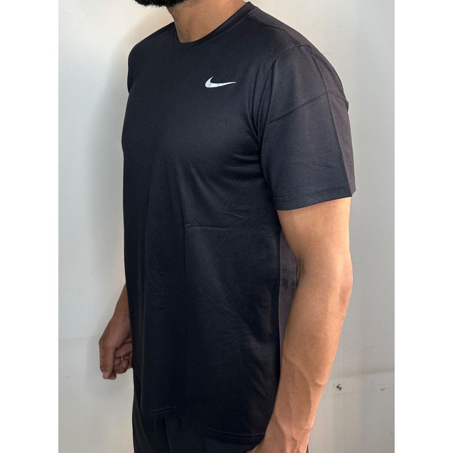 NIKE BLACK PREMIUM DRIFIT TEES SIZE L