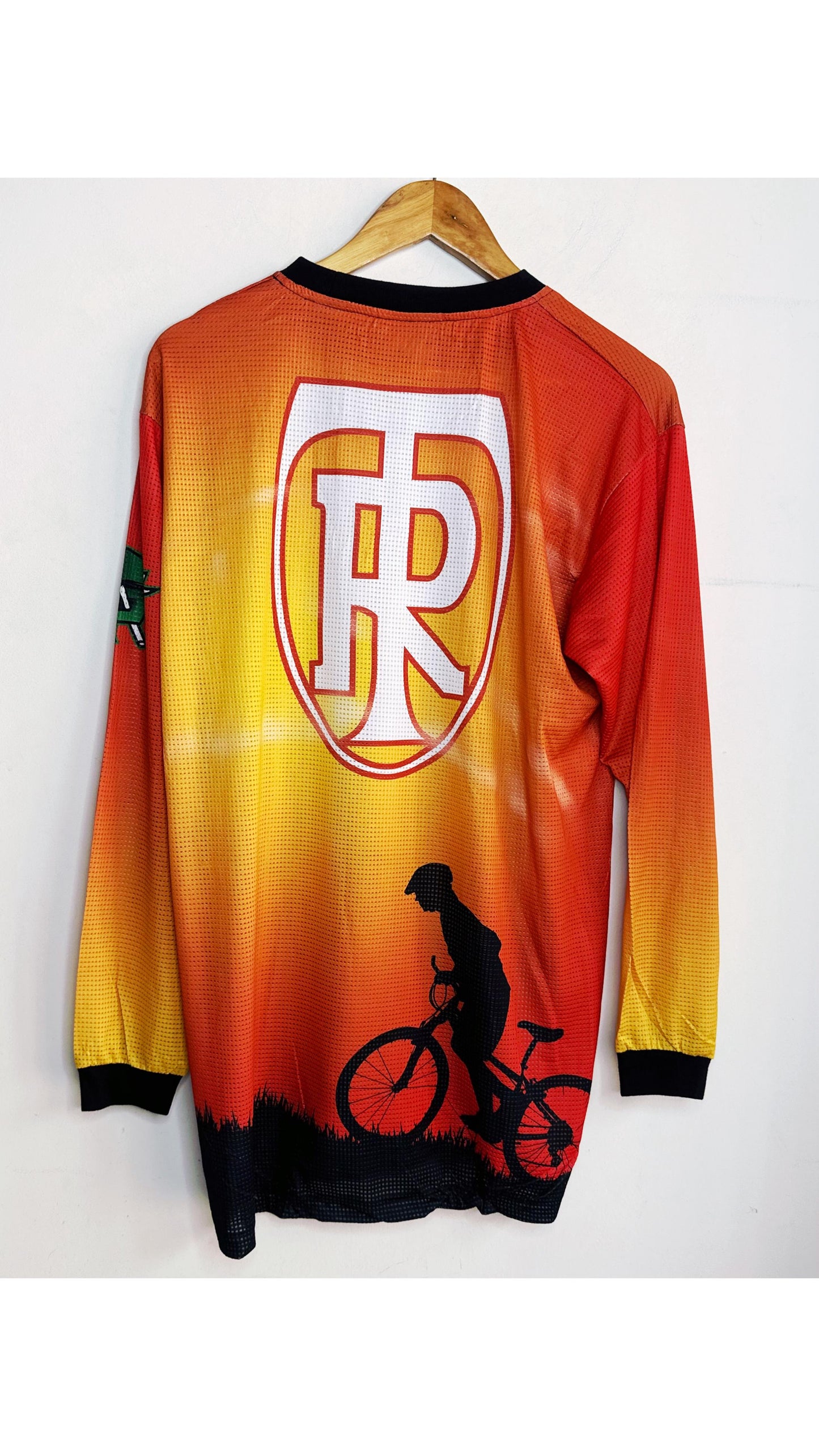 PIONEERS ATHLETICS RITCHEY SIZE L