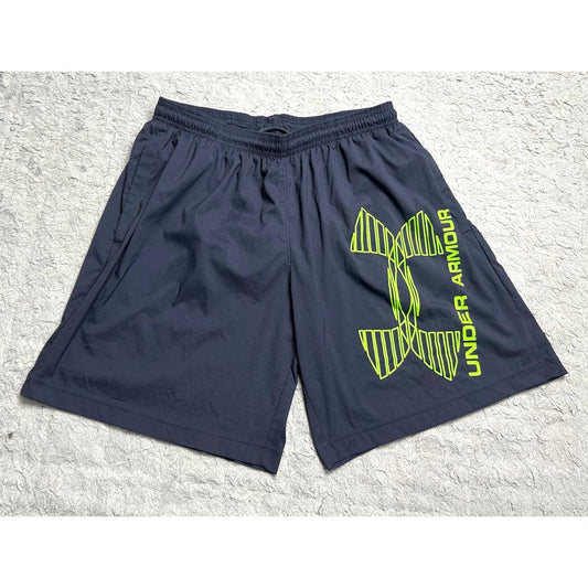 UNDER ARMOUR PREMIUM CASUAL SHORTS SIZE M
