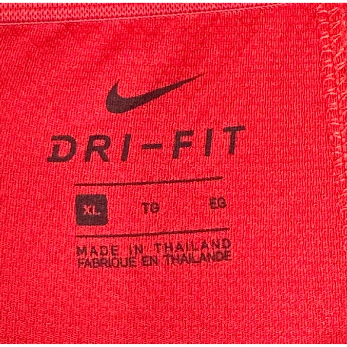 NIKE RED PREMIUM DRI-FIR SHORT SIZE L