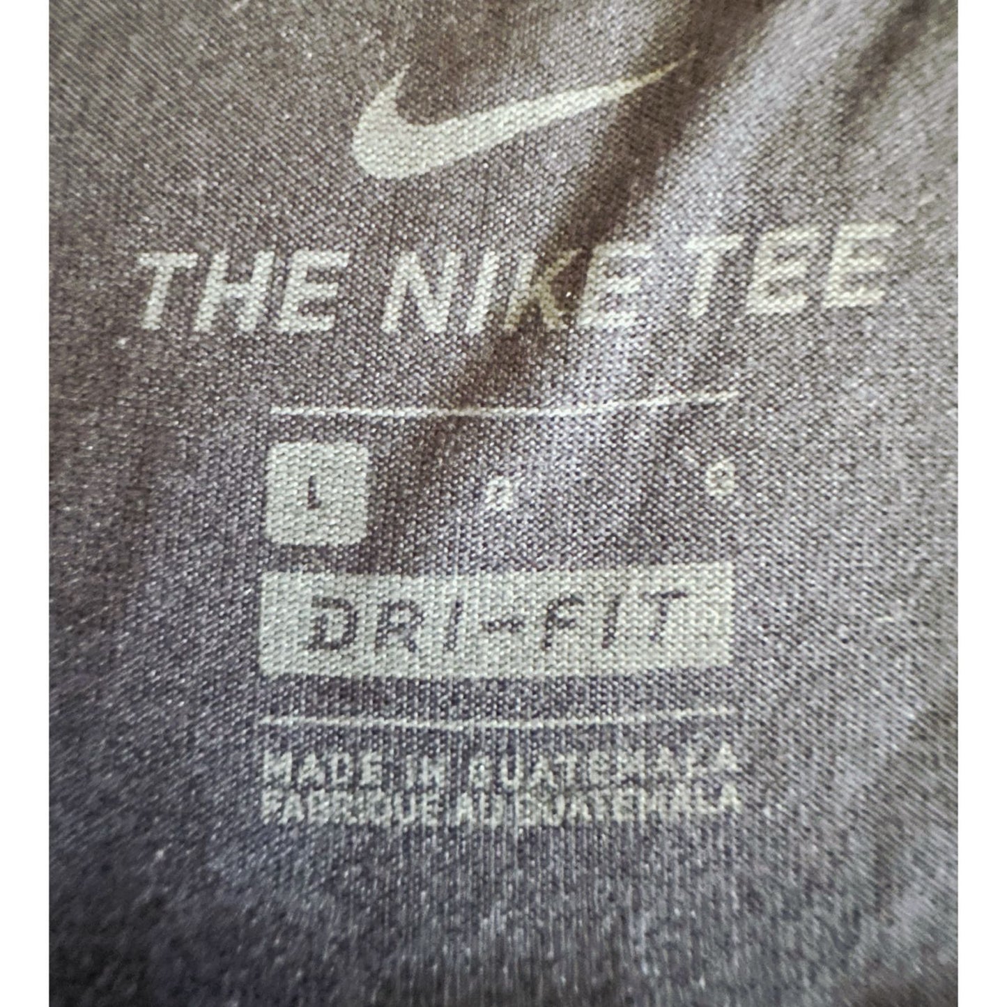 NIKE PREMIUM DRI FIT TEES SIZE L