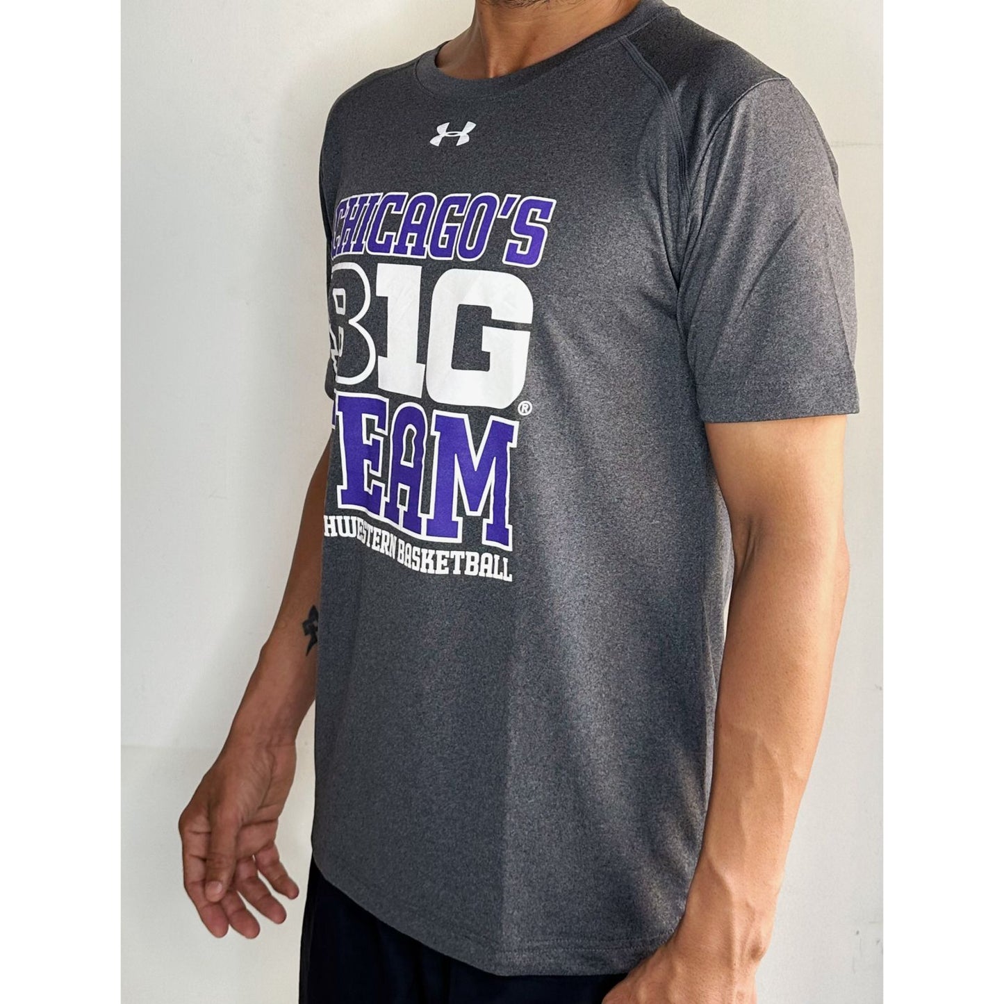 UNDER ARMOUR CHICAGOS BIG TEAM PREMIUM DRI FIT SIZE L available