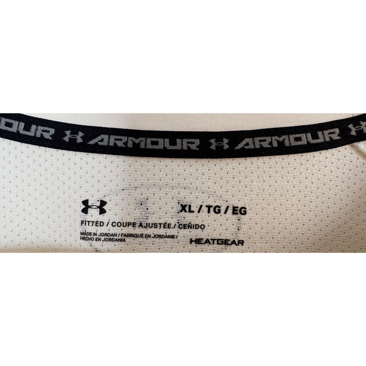 UNDER ARMOUR PREMIUM DRI FIR TEES SIZE XL