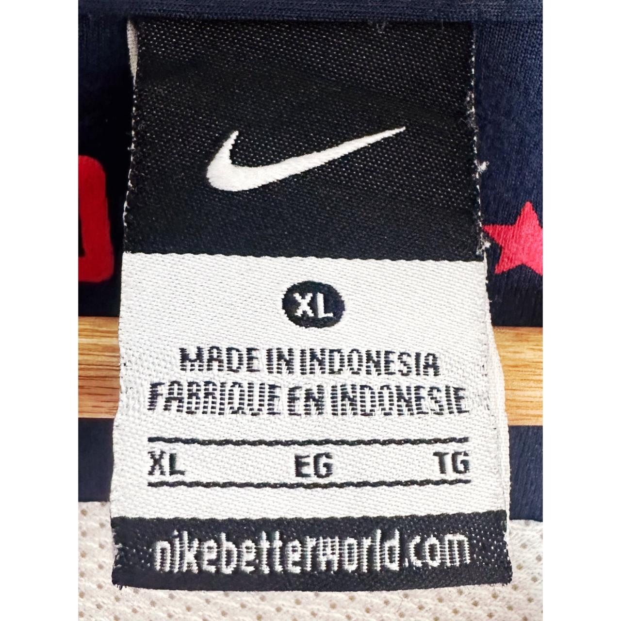 NIKE USA NO 5 SIZE-M BASKETBALL JERSEYS