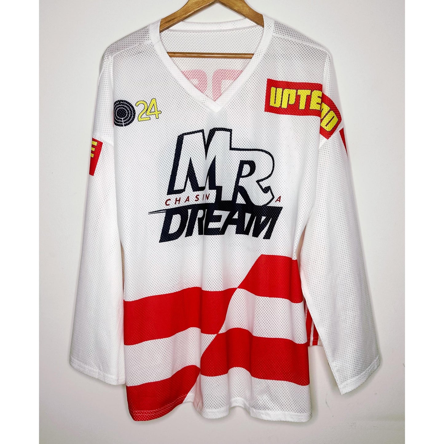 MR CHASIN DREAM SIZE- XL-ICE HOCKEY JERSEYS