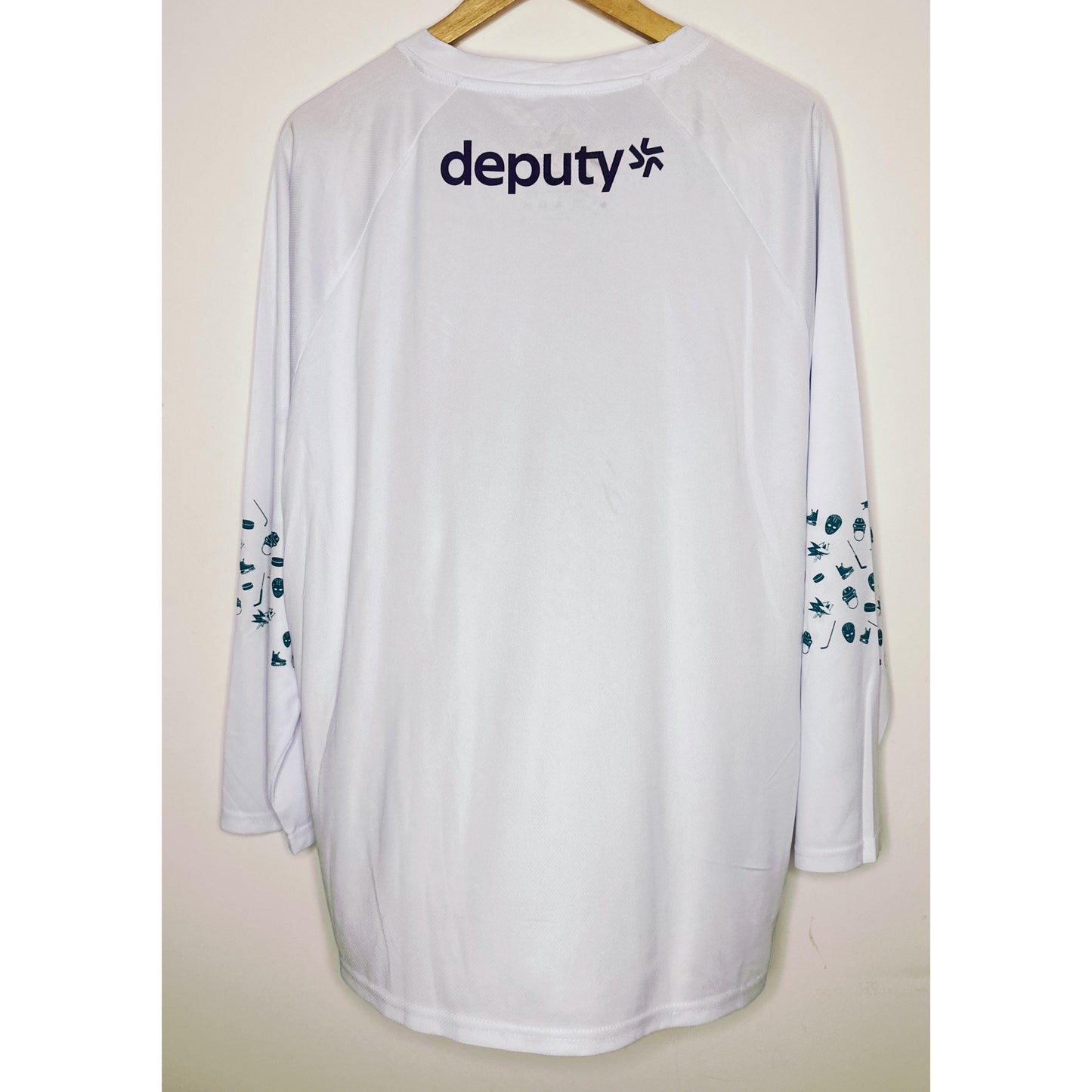 SJ SHARKIE DEPUTY PREMIUM DRI FIT TEES SIZE XL