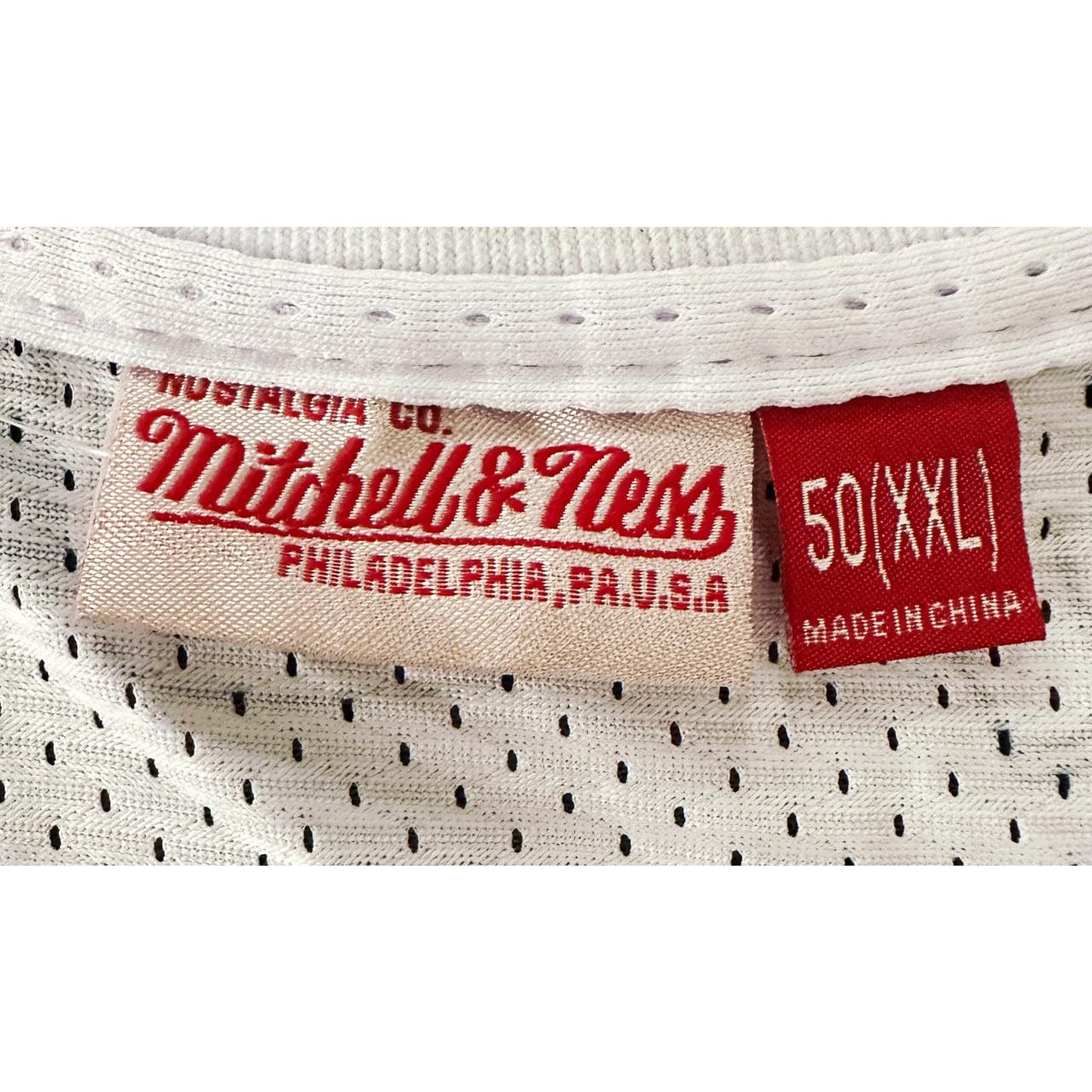 MITCHELL NESS BULLES NO 23 BASKETBALL JERSEY SIZE XL