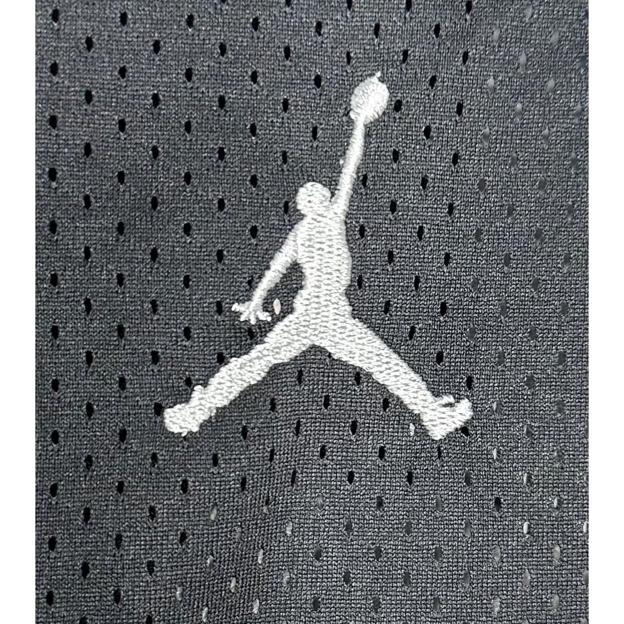 JORDAN NORTH CAROLINA NO 23 BASKETBALL JERSEY