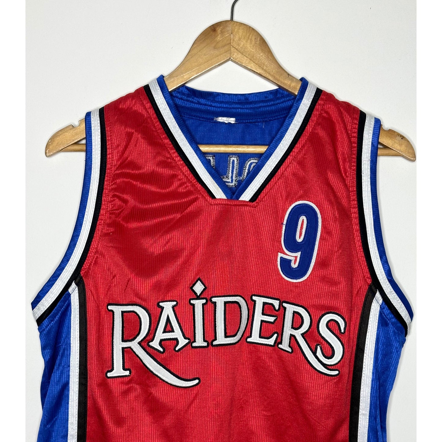 VORTEX RAIDERS REDLEAP NO 9 BASKETBALL JERSEY SIZE M