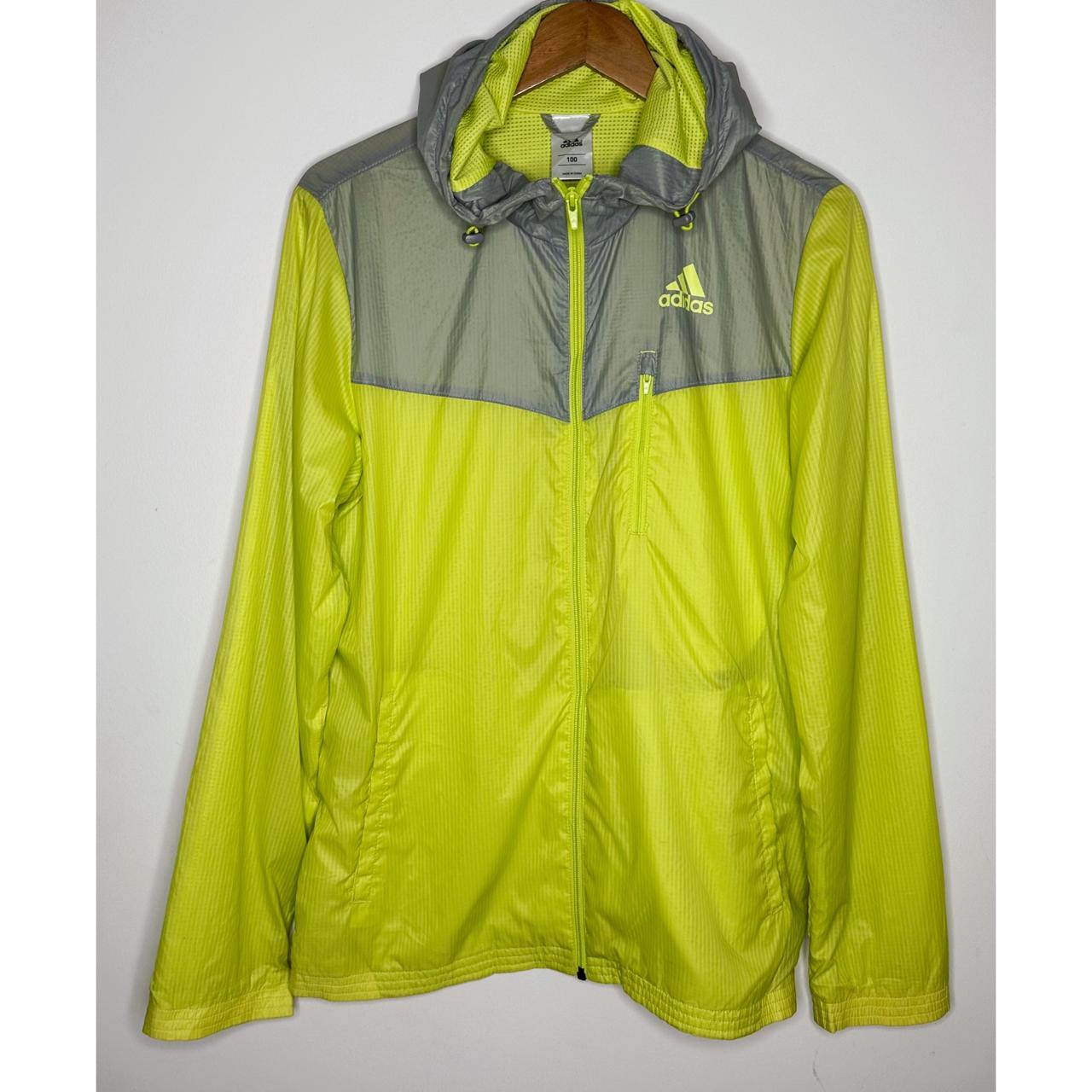 ADIDAS LIGHTWEIGHT WINDBREAKER – BREATHABLE, WATER-RESISTANT JACKET FOR ACTIVE OUTDOOR WEAR SIZE L -