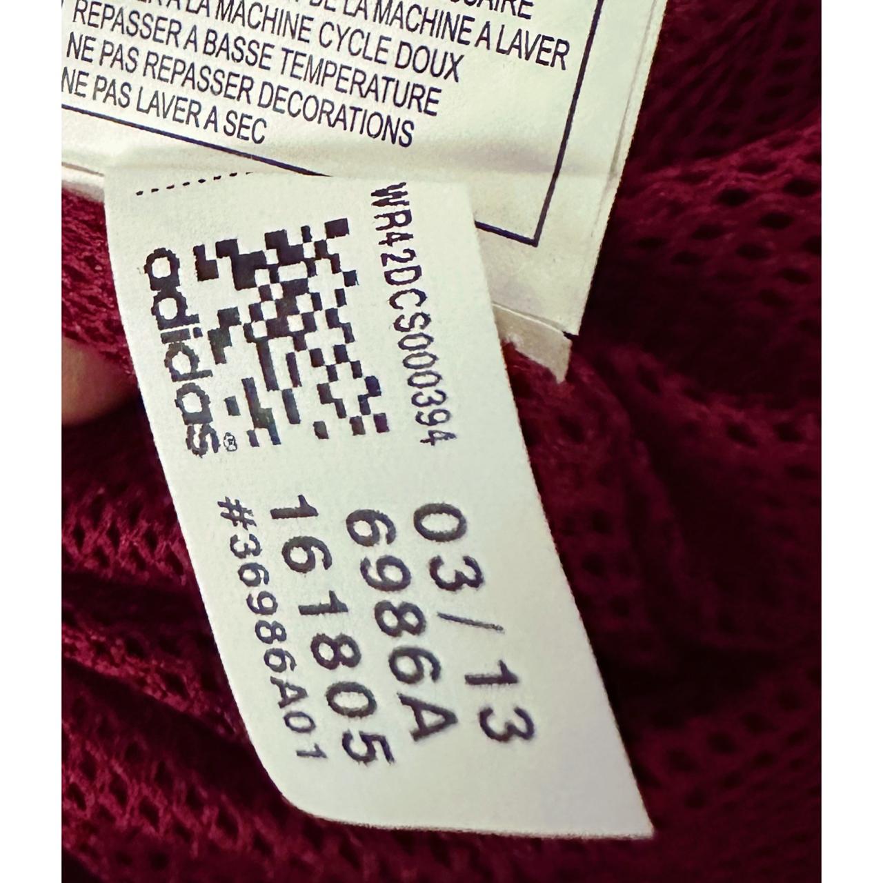 ADIDAS RED PREMIUM JACKET SIZE XL ( water resistant) -