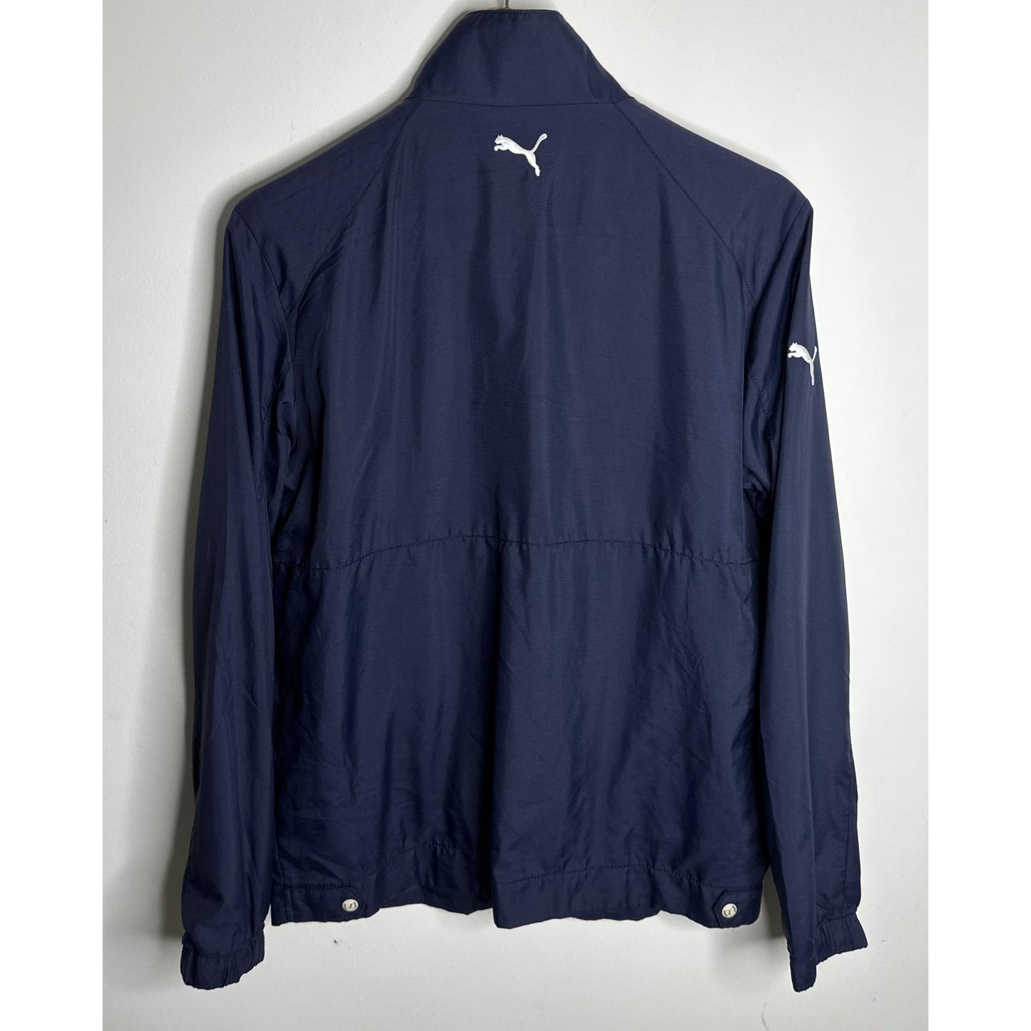 PUMA WINDBREAKER JACKET – STYLISH, LIGHTWEIGHT & WATER-REPELLENT OUTERWEAR SIZE M