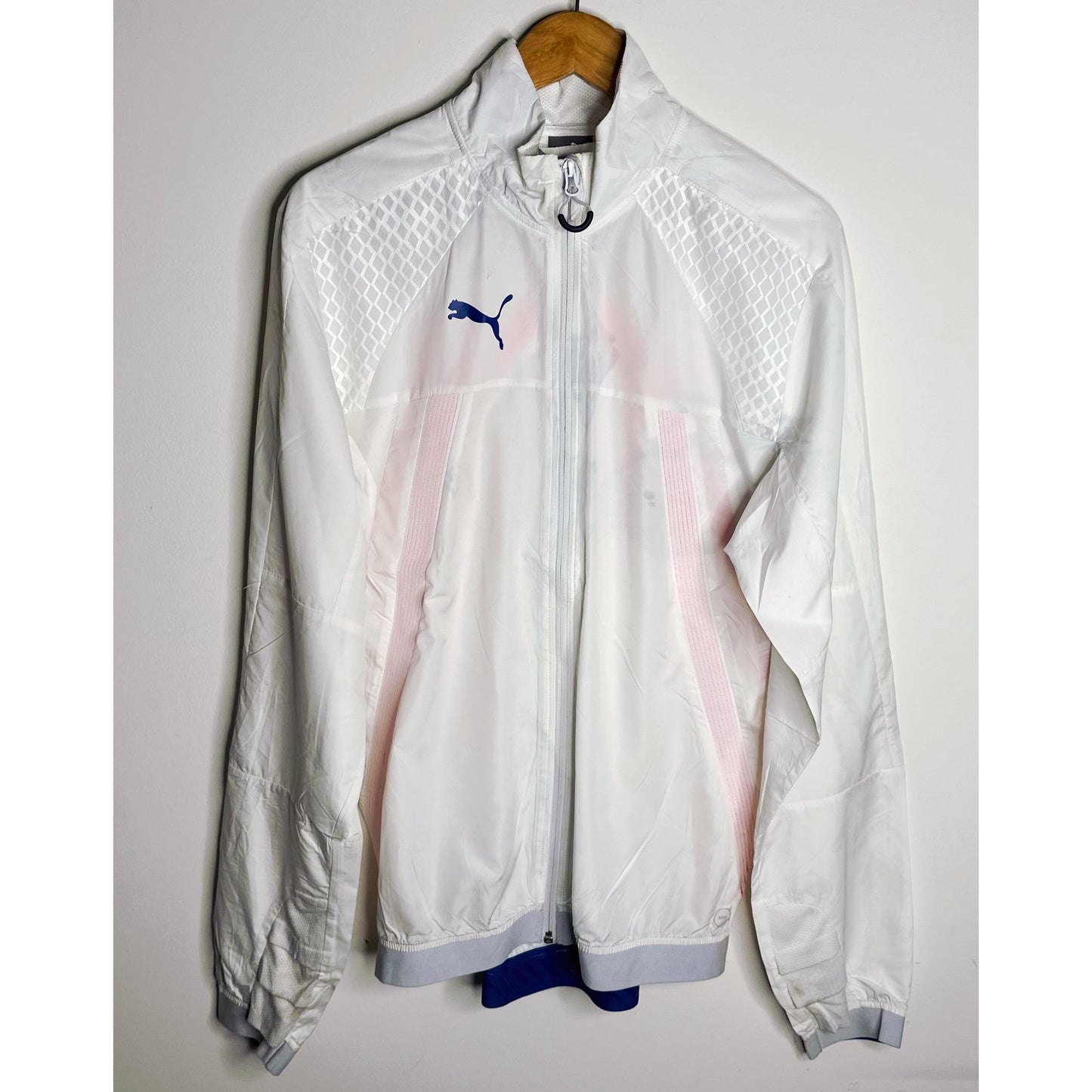 PUMA EVOTRG LIGHTWEIGHT WINDBREAKER – BREATHABLE, WATER-RESISTANT JACKET FOR ACTIVE OUTDOOR WEAR SIZE L -