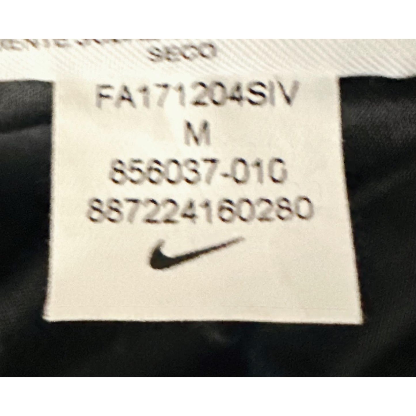 NIKE LIGHTWEIGHT WINDBREAKER – BREATHABLE, WATER-RESISTANT JACKET FOR ACTIVE OUTDOOR WEAR SIZE M