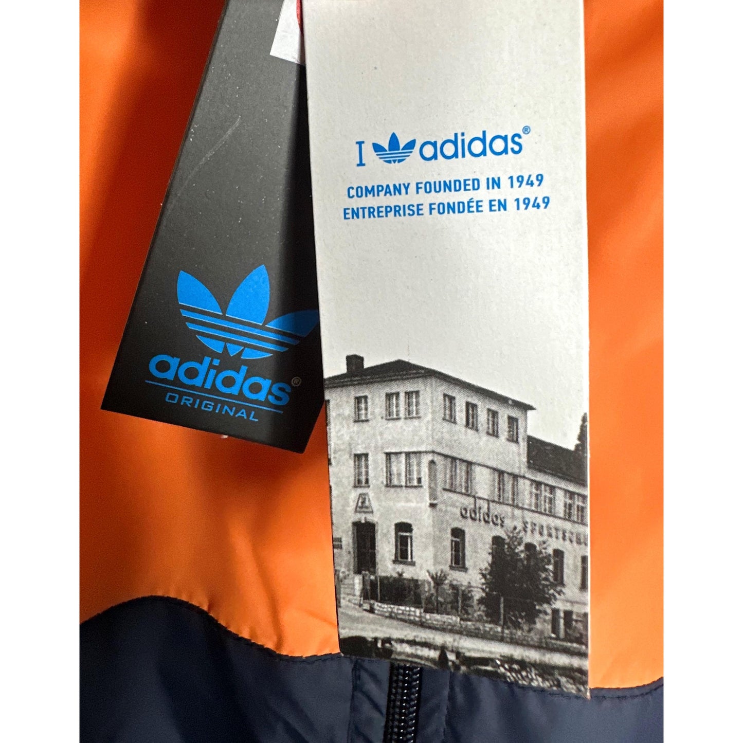 ADIDAS ORIGINALS Men's Colour block Sports Jacket (Waterproof)