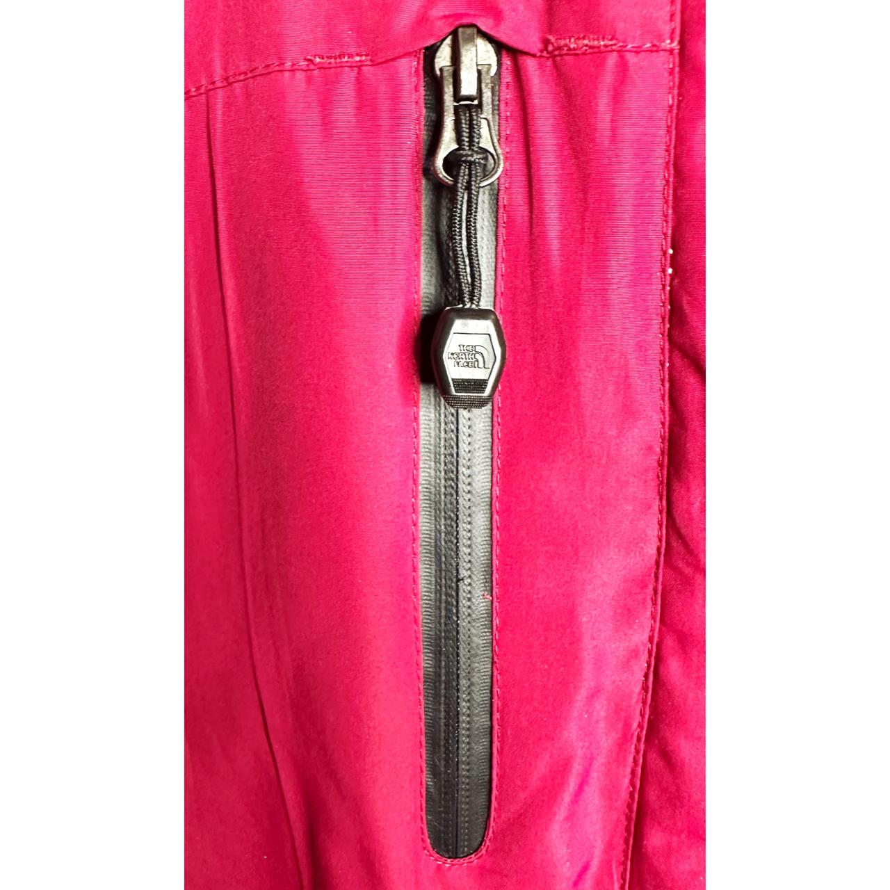 THE NORTH FACE RED WINDBREAKER WINDBREAKER JACKET WITH WHITE ACCENTS