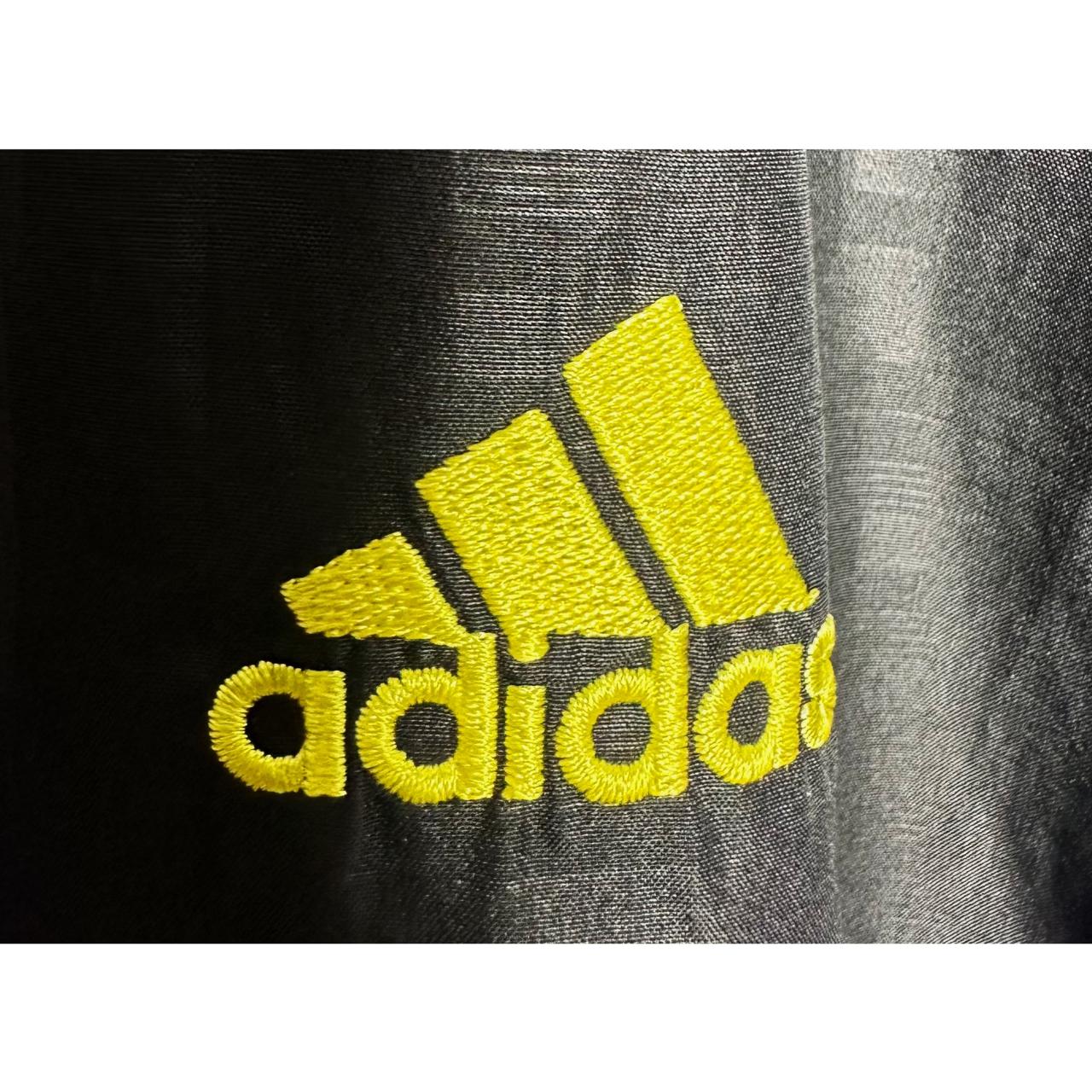 ADIDAS PURPLE AND BLACK FULL-ZIP JACKET WITH YELLOW ACCENTS SIZE XL