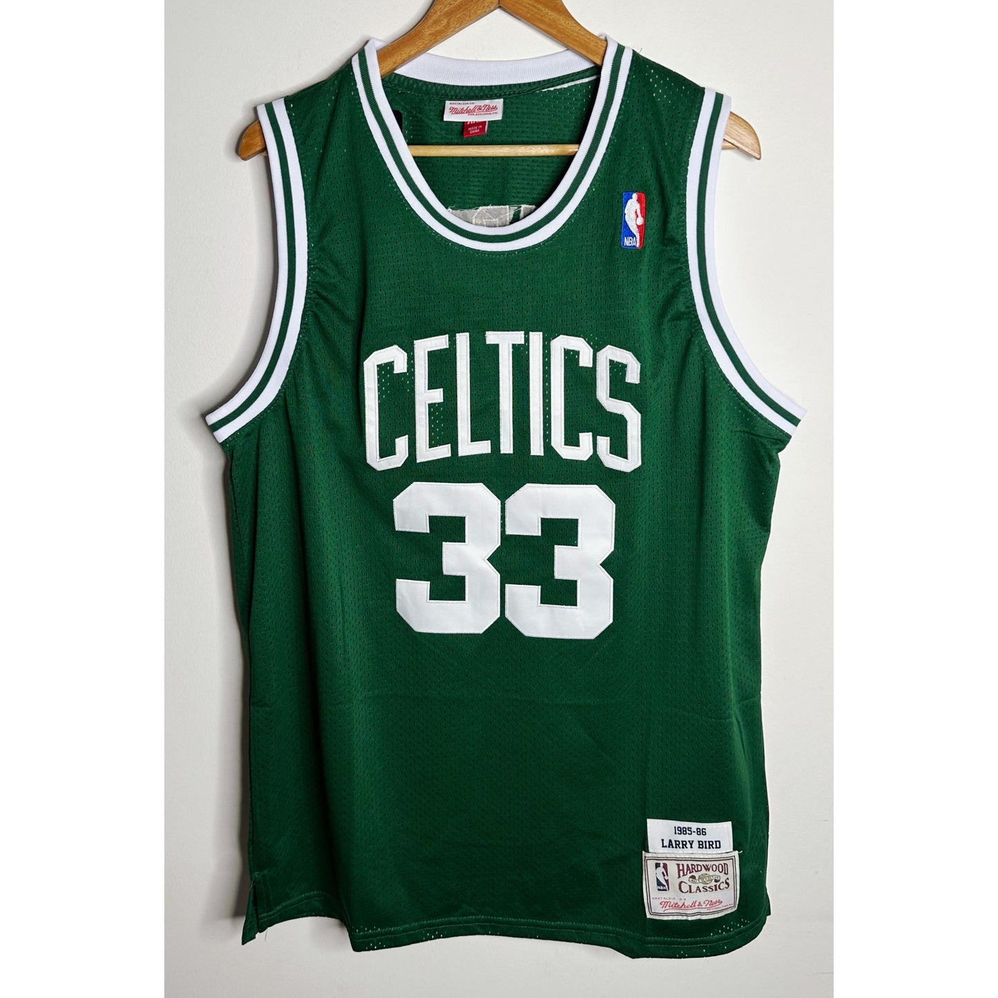 MITCHELL & NESS NBA LARRY BIRD GREEN WHITE CELTICS BIRD NO 33 PREMIUM BASKETBALL JERSEY