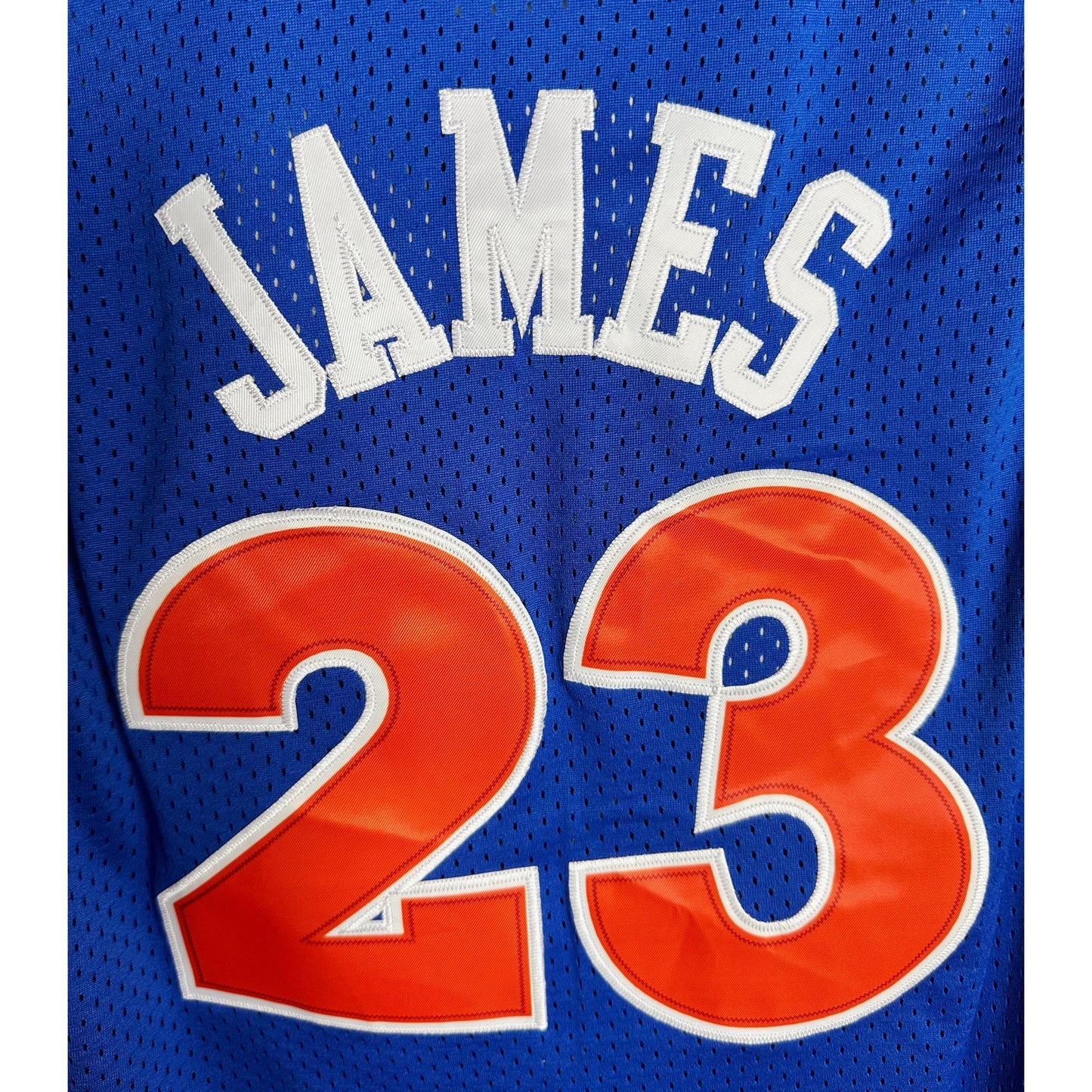 ADIDAS NBA CAVS JAMES NO 23 PREMIUM BASKETBALL JERSEY