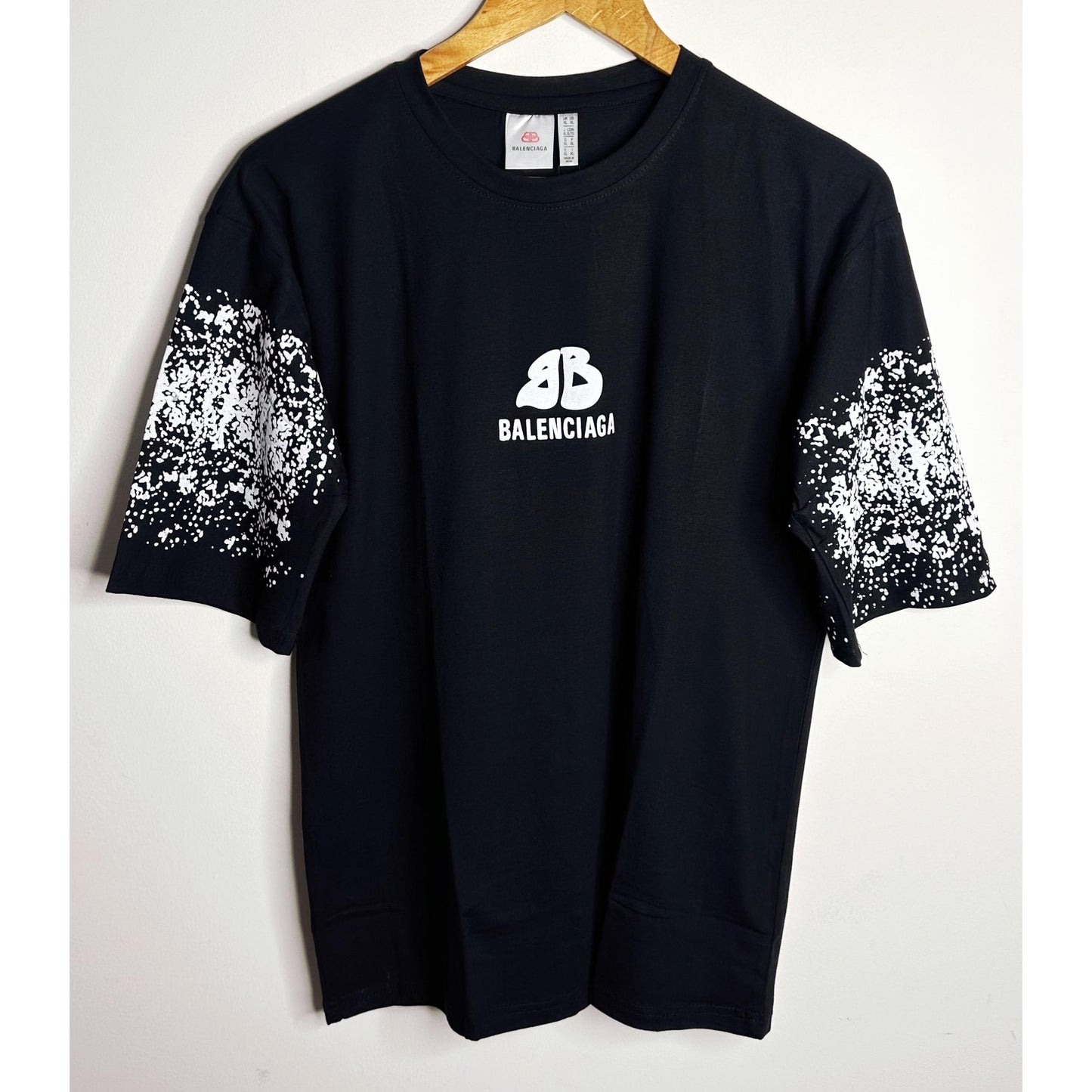 BALENCIAGA MEN’S PREMIUM COTTON T-SHIRT – BLACK MULTICOLOR PRINT | OVERSIZED STREETWEAR STYLE | CASUAL & LUXURY FASHION TEE