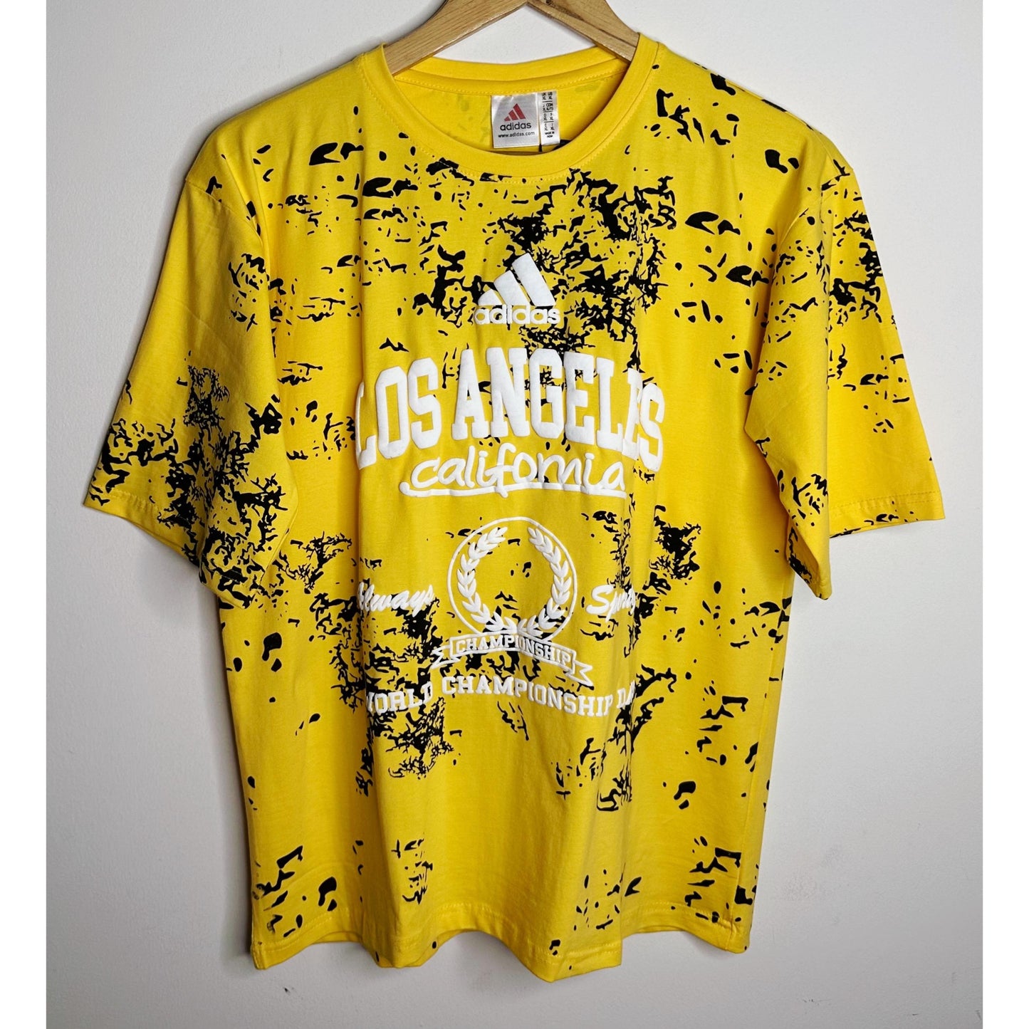 ADIDAS LOS ANGELES MEN’S PREMIUM COTTON T-SHIRT – YELLOW MULTICOLOR PRINT | OVERSIZED STREETWEAR STYLE | CASUAL & LUXURY FASHION TEE