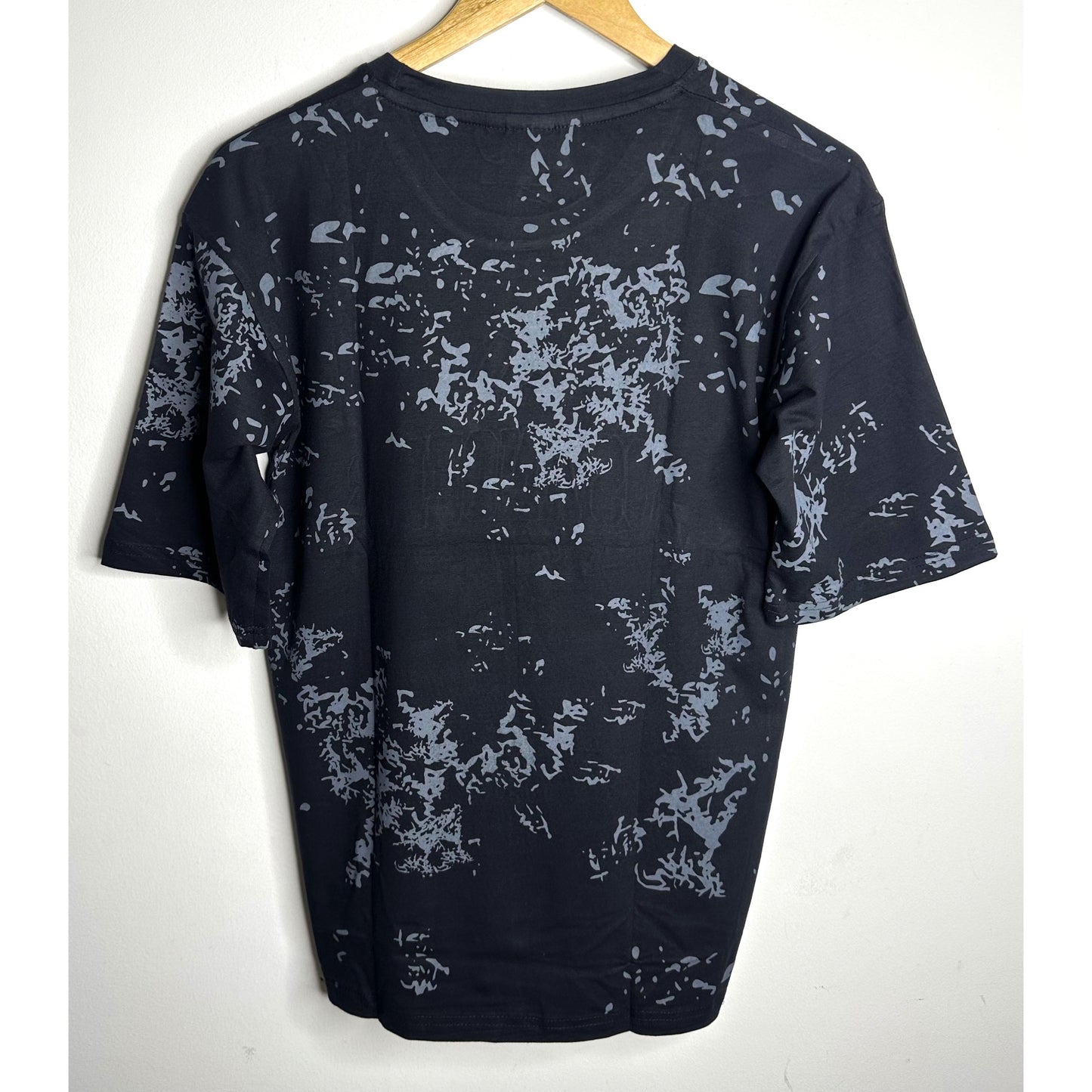 Adidas Designer Black Tee – Sporty Los Angeles Championship Edition