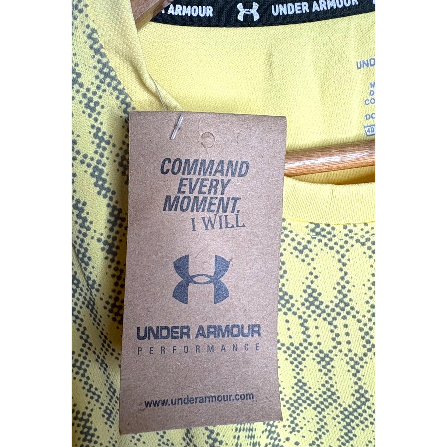 UNDER ARMOUR MEN'S ELITE PERFORMANCE TECH T-SHIRT | YELLOW GRAPHIC PRINT | SHORT SLEEVE, MOISTURE-WICKING, QUICK-DRY | TRAINING & RUNNING