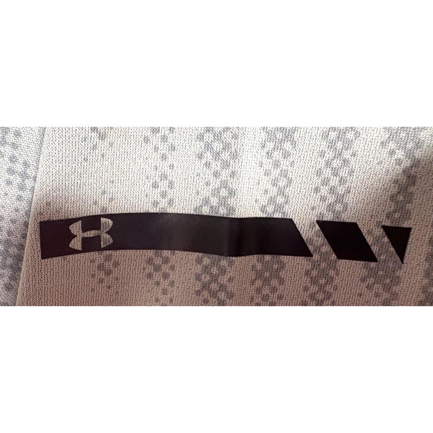 UNDER ARMOUR MEN'S ELITE PERFORMANCE TECH T-SHIRT | GRAY GRAPHIC PRINT | SHORT SLEEVE, MOISTURE-WICKING, QUICK-DRY | TRAINING & RUNNING